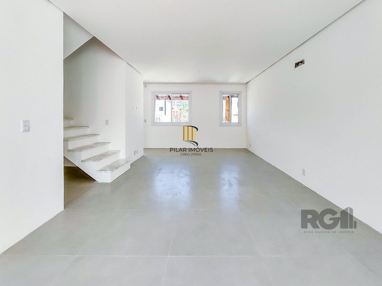 Casa Condominio 3 Dormitório(s) Bairro Campo Novo