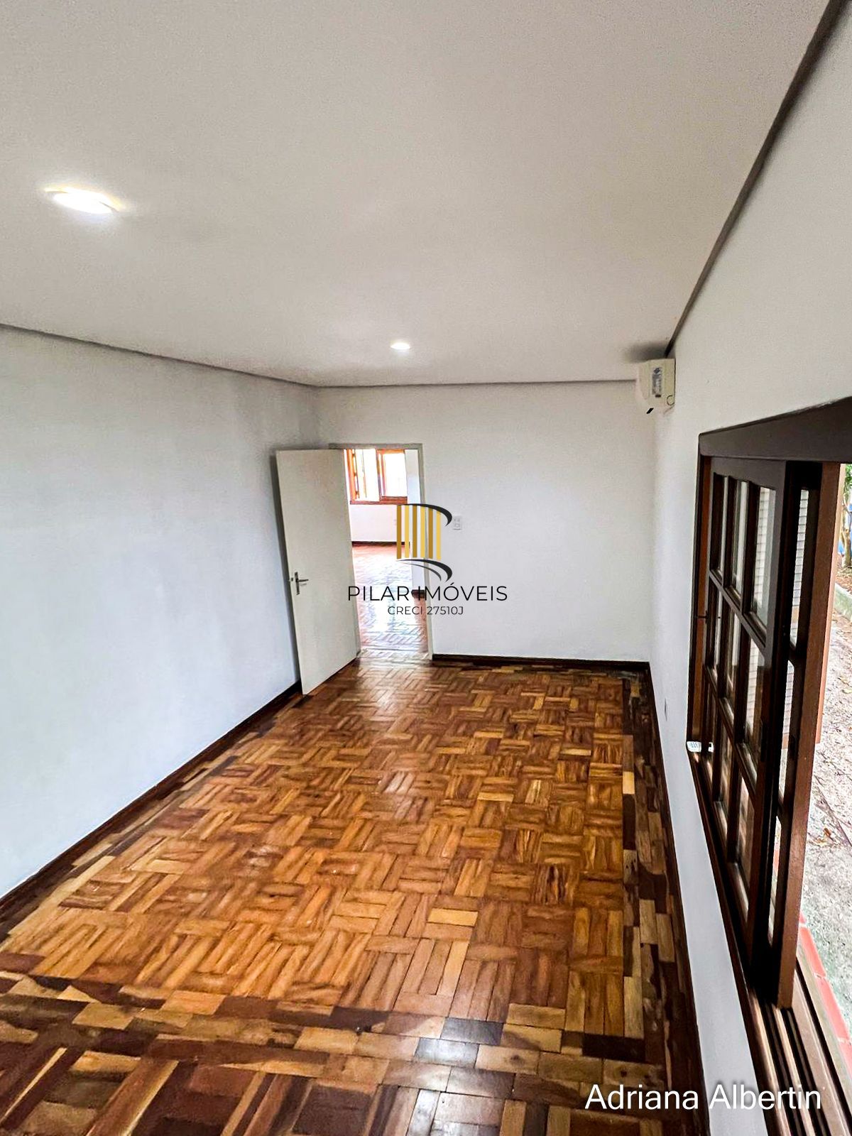 Casa para Venda - 180m², 3 dormitórios, sendo 1 suites, 2 vagas - Ipanema