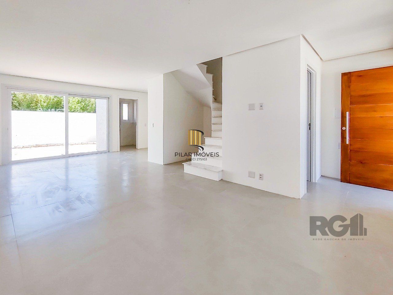 Casa Condominio 3 Dormitório(s) Bairro Campo Novo