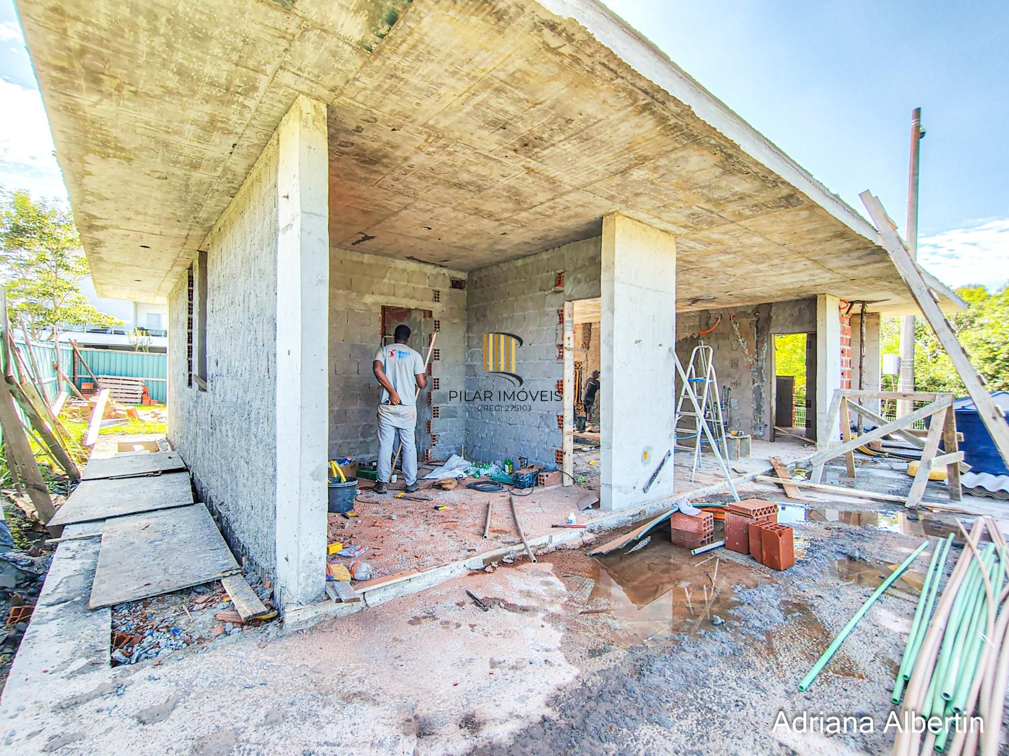 Casa térrea em condomínio na Estrada das Três Meninas – Alphaville