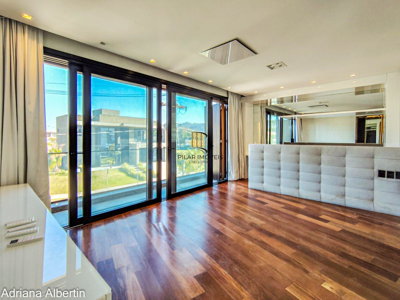 ALPHAVILLE PORTO ALEGRE | 468 m² | 6 DORMITÓRIOS | 5 SUÍTES