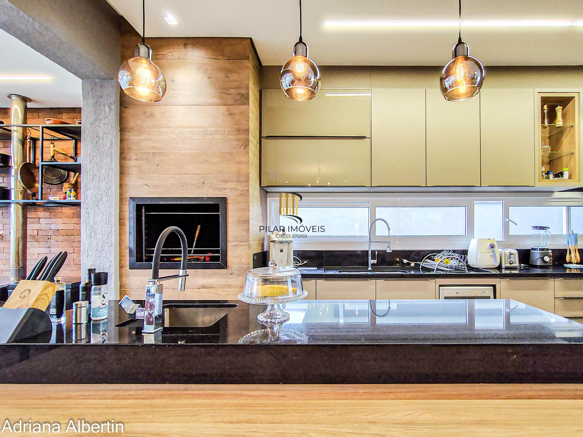 Casa térrea à venda no Alphaville Porto Alegre | 3 suítes | Ambientes integrados