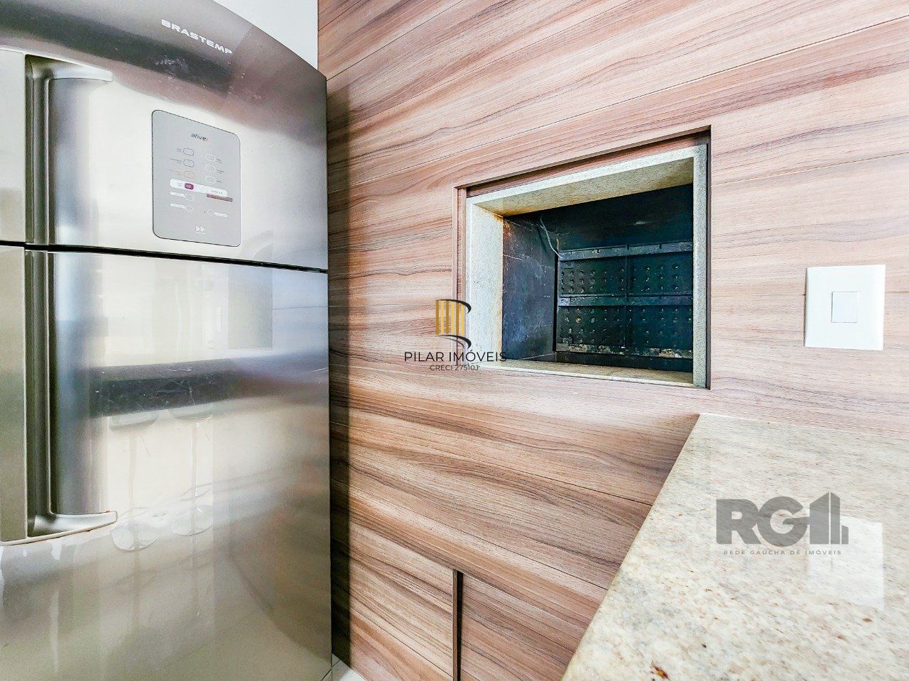 Ótimo apartamento com 2 dorm, 1 suite