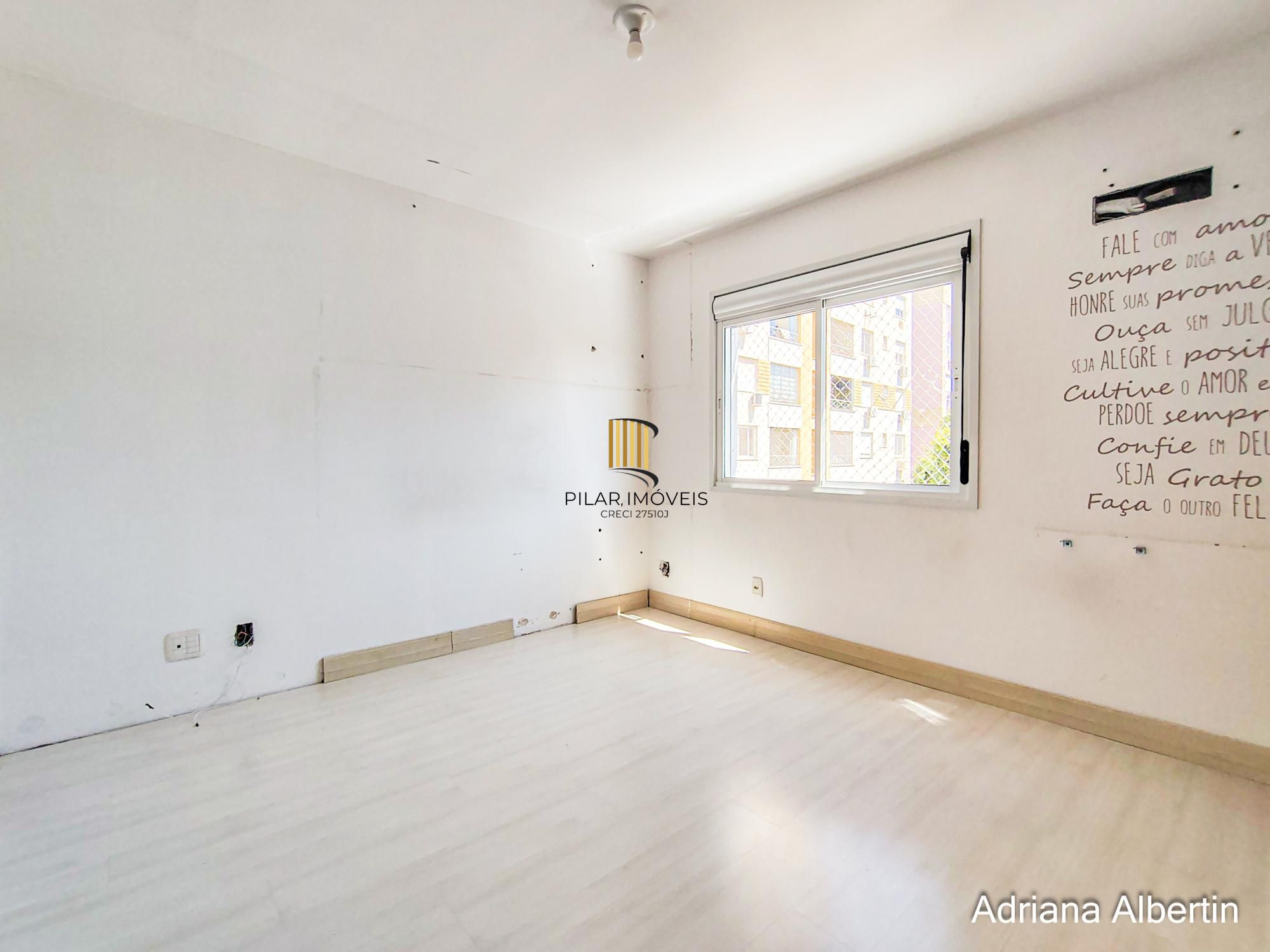 Apartamento ensolarado na Rua Luis Luz com ótima localização!
