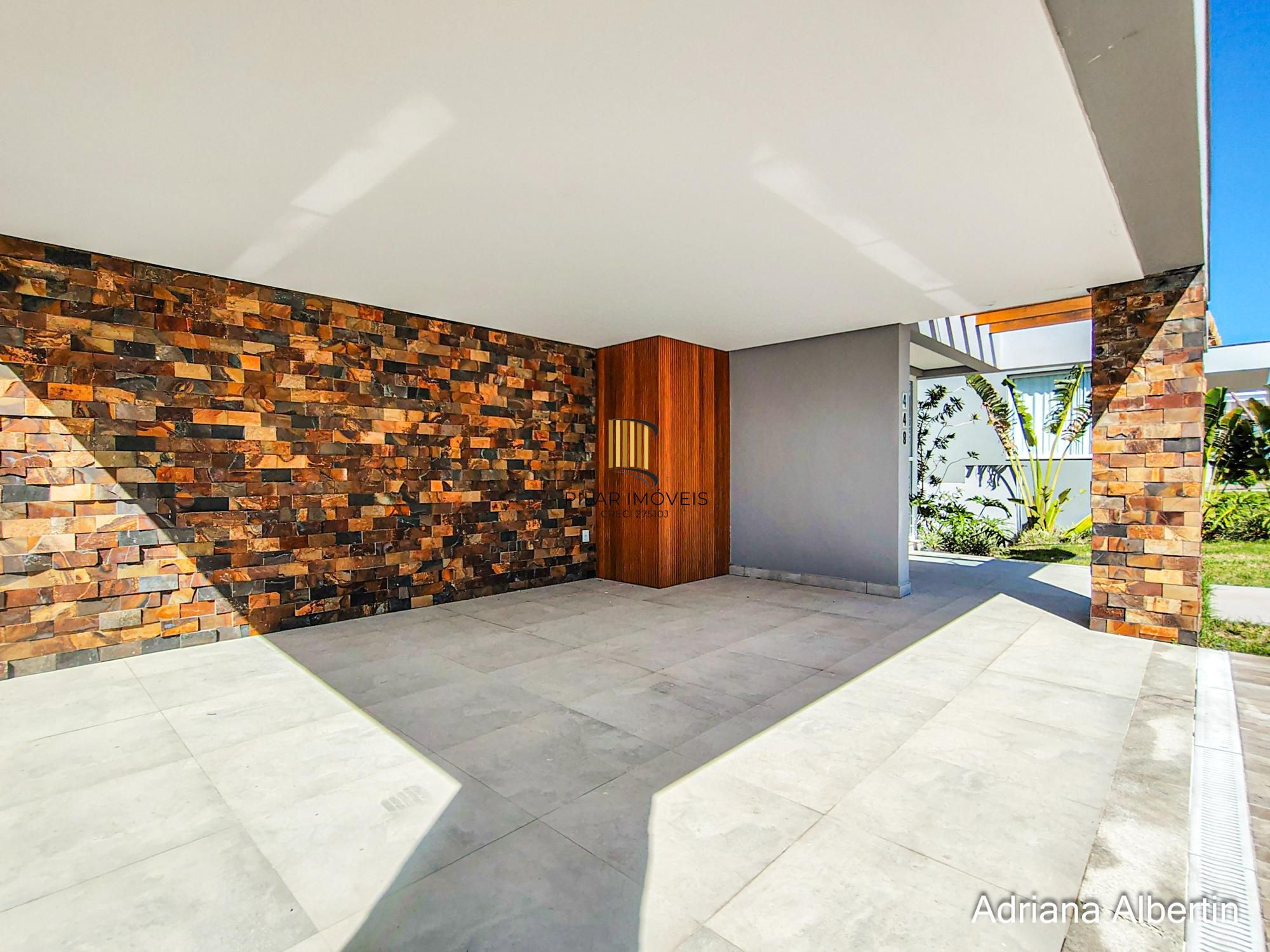 Casa Condominio para Venda - 292m², 4 dormitórios, sendo 4 suites, 2 vagas - Alphaville