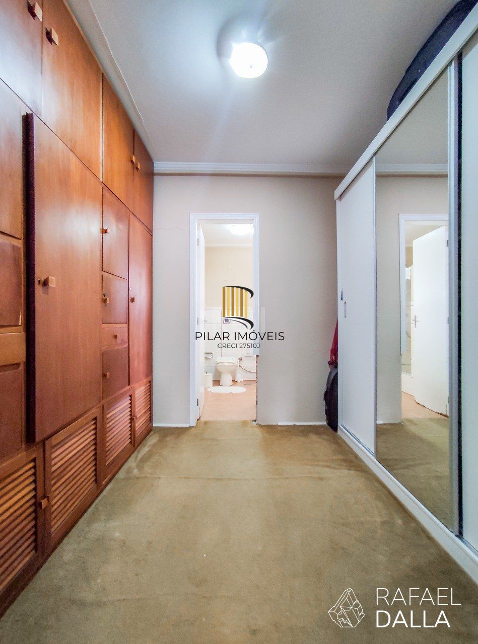 Casa 3 dormitórios no bairro Santana