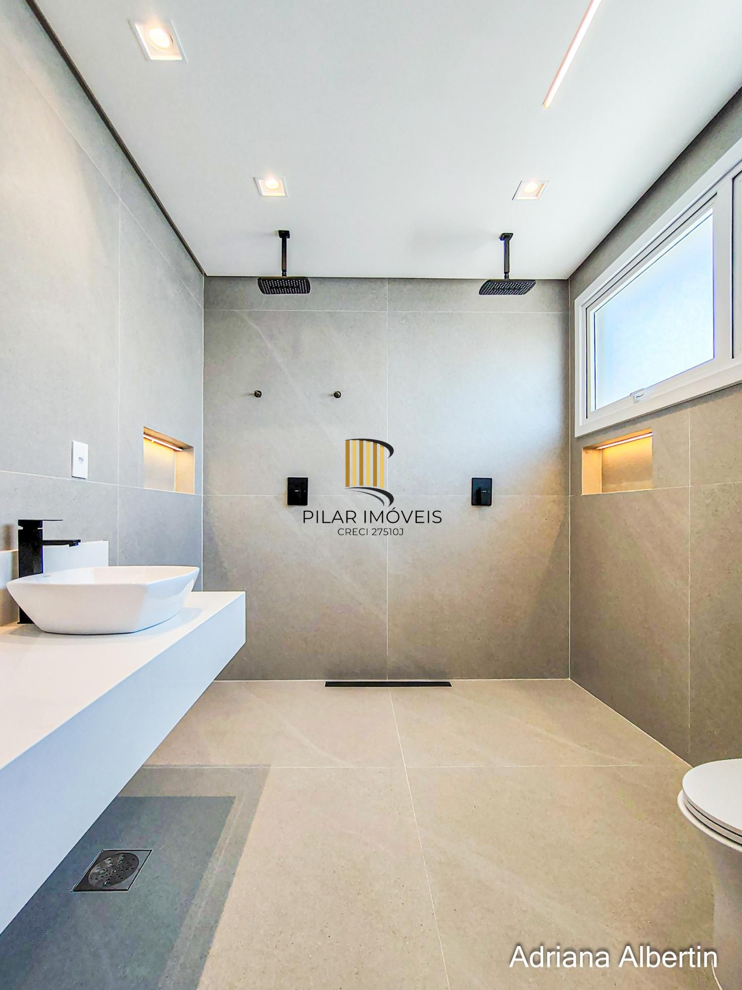 Residência em condomínio fechado