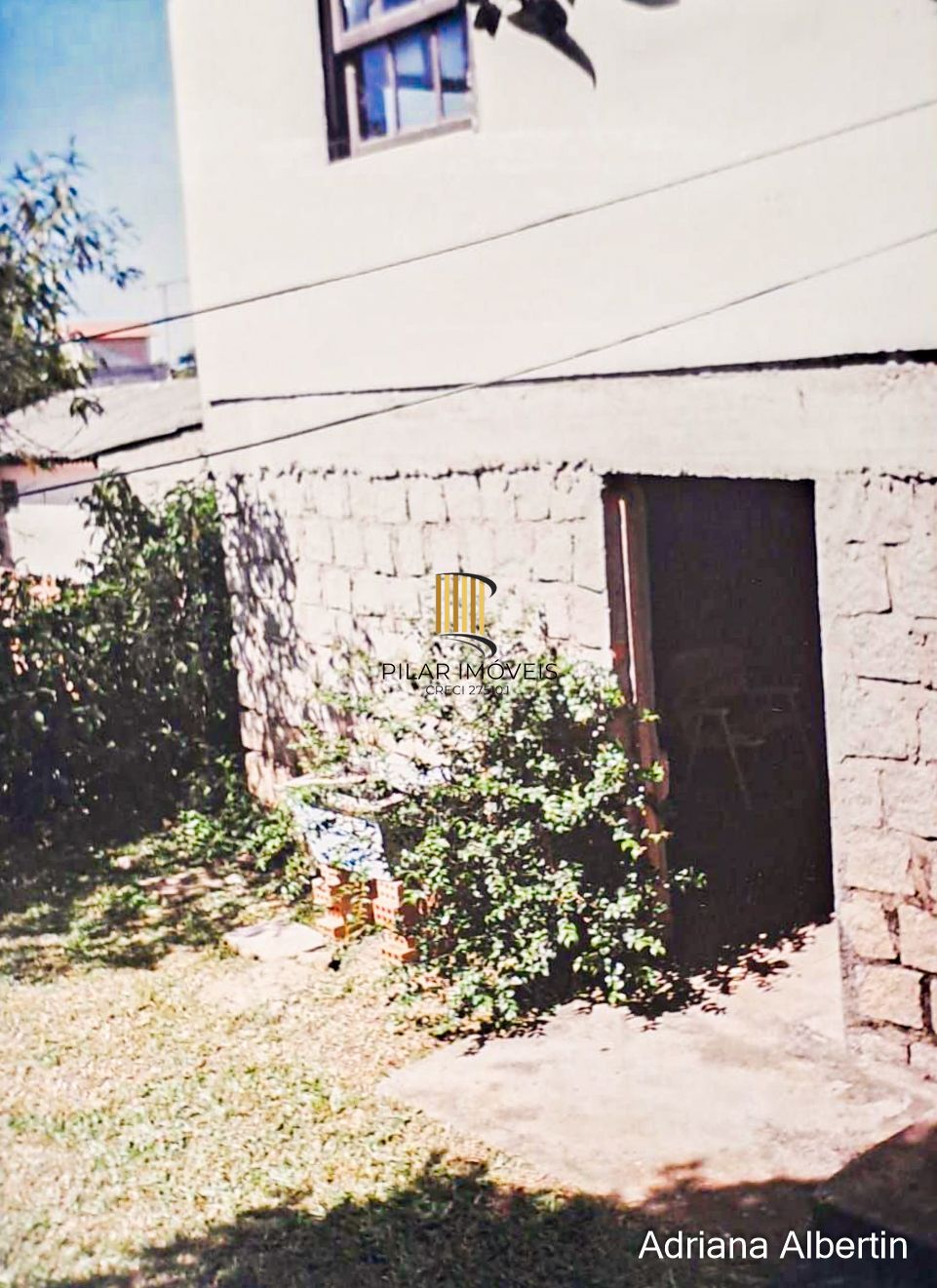 Casa com 2 dormitórios Bairro Colina