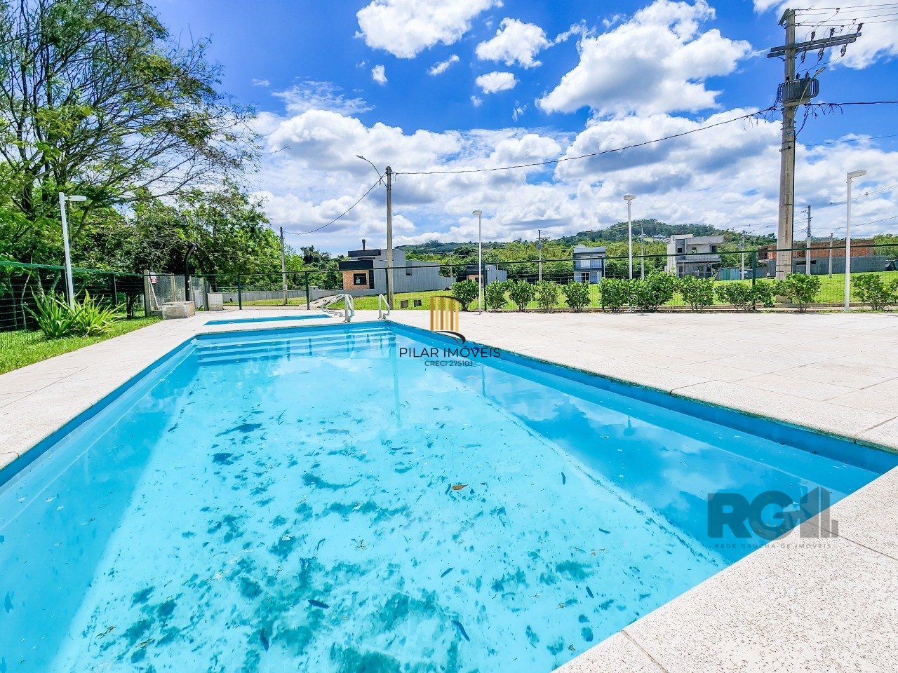 Casa Condominio 3 Dormitório(s) Bairro Campo Novo