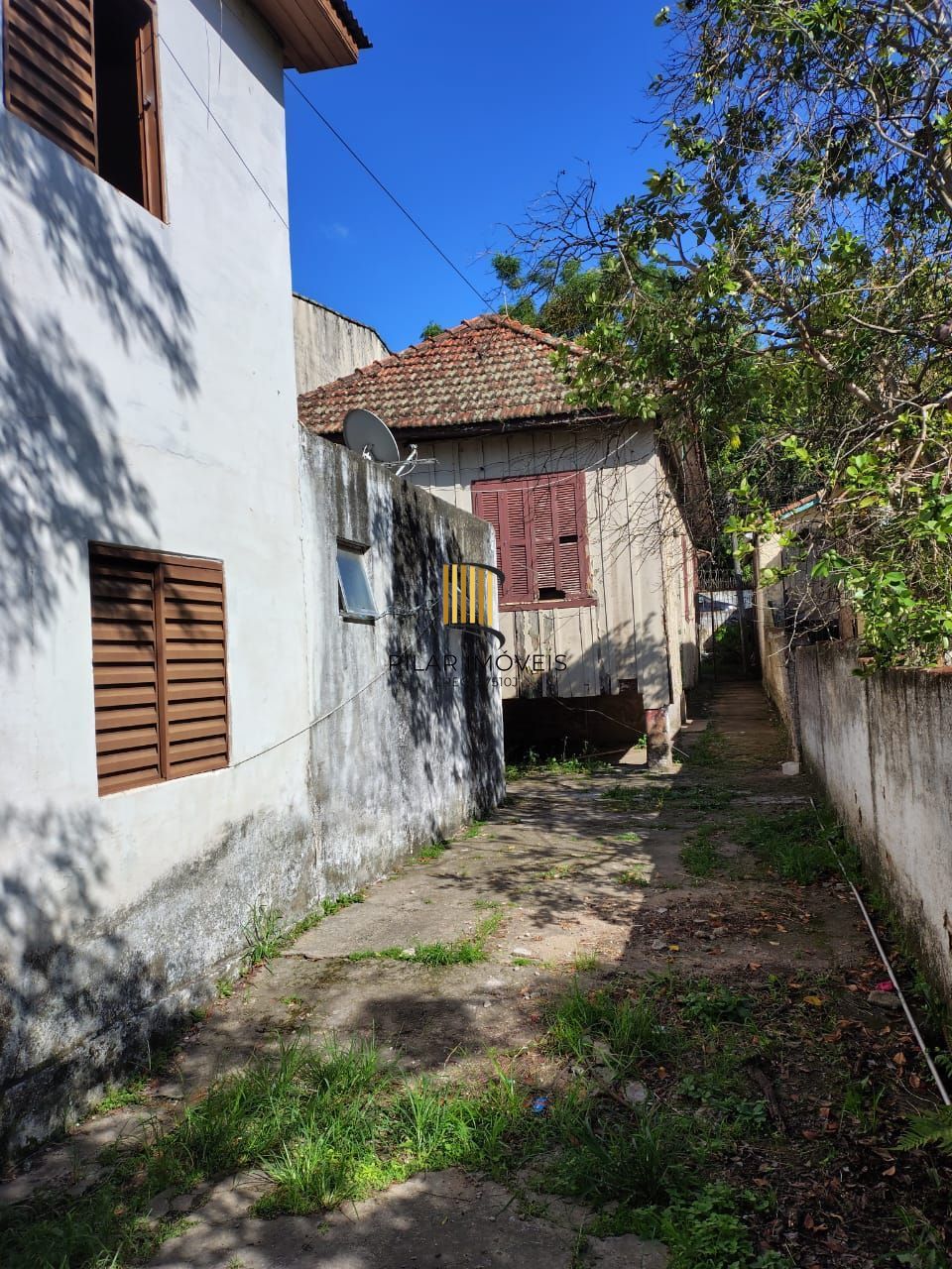 Terreno com 349,93m²