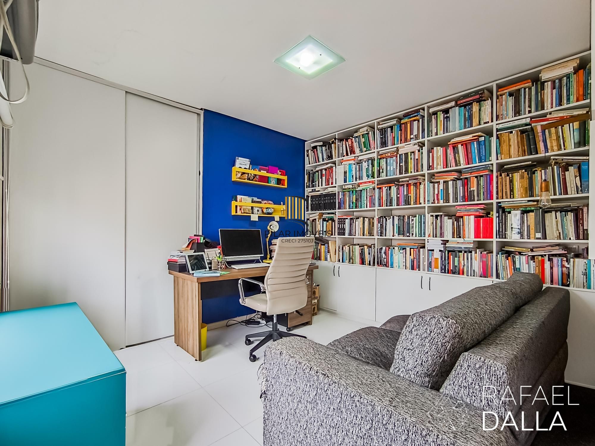 Cobertura Duplex com Lareira e Vaga na Luiz Afonso – Próx. Redenção e Zaffari