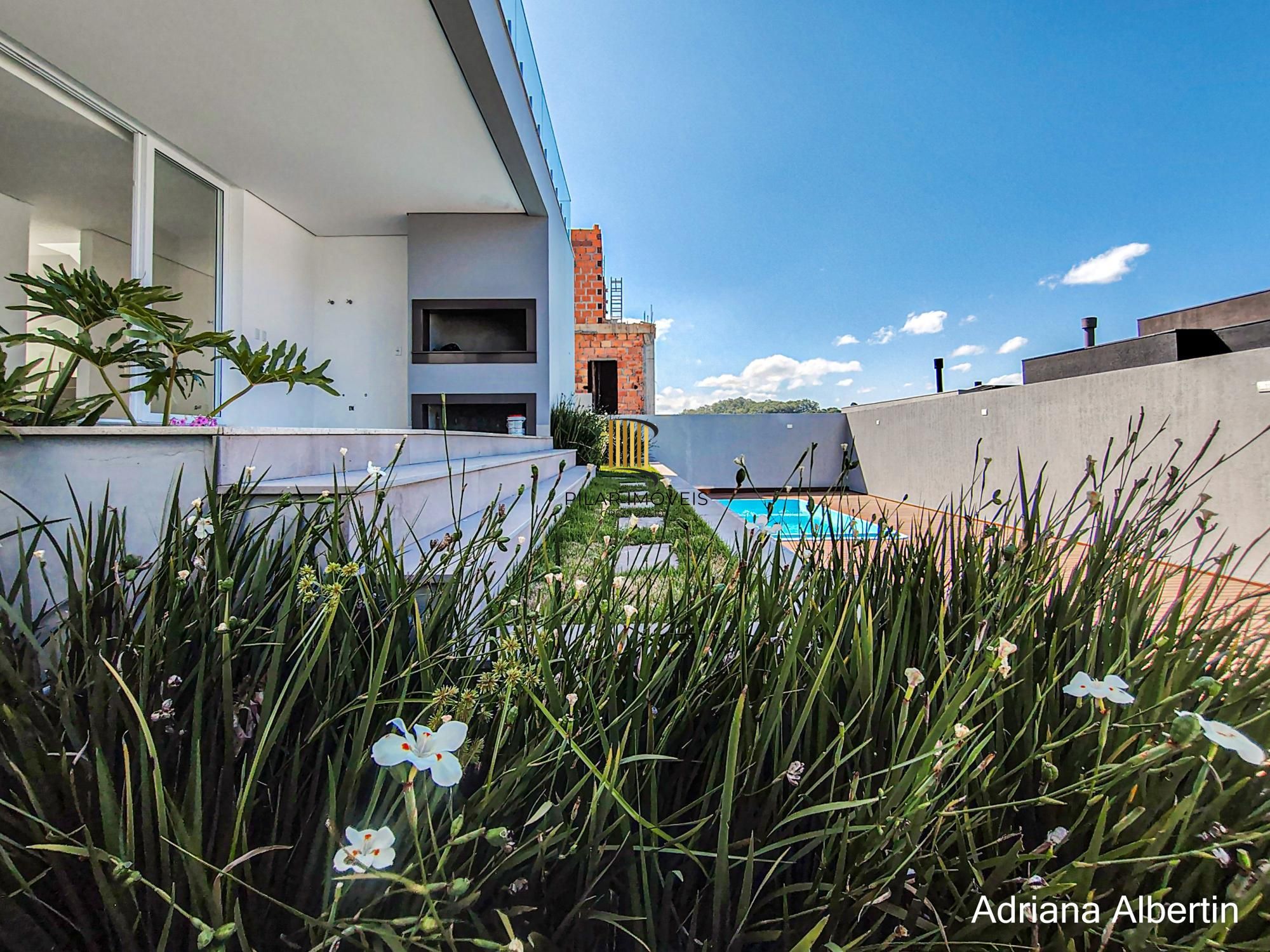 Casa Condominio para Venda - 292m², 4 dormitórios, sendo 4 suites, 2 vagas - Alphaville