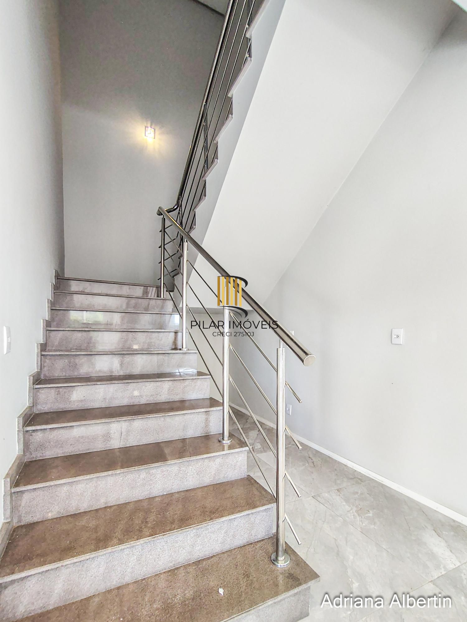 Casa de Condomínio 3 dormitórios no bairro Alphaville