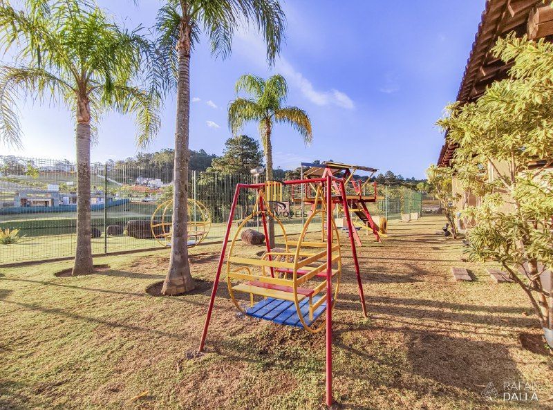 Lote com 512,22m² - pouco aclive - frente Norte