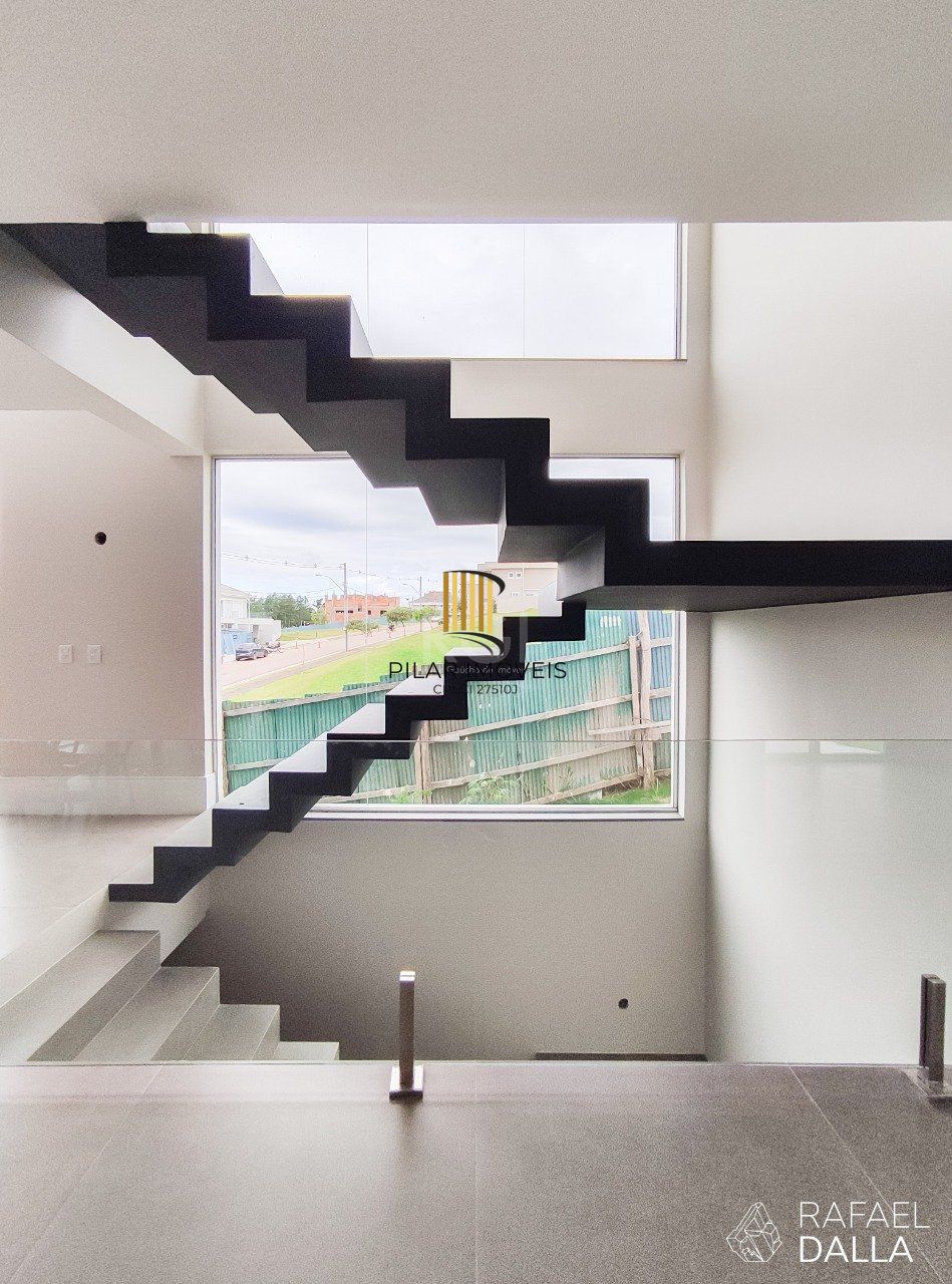 Casa Condominio para Venda - 357m², 4 dormitórios, sendo 4 suites, 4 vagas - Alphaville