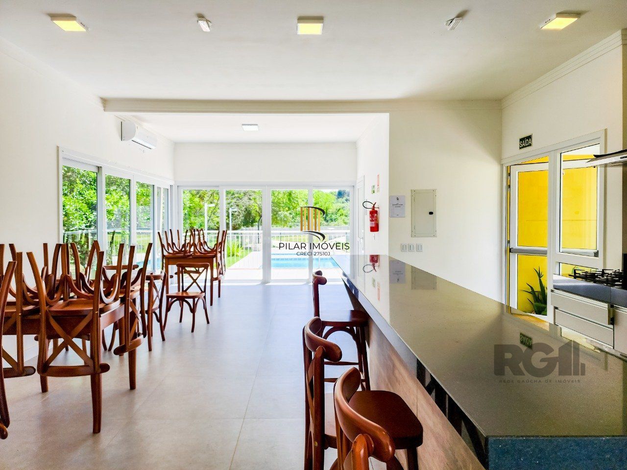 Casa Condominio 3 Dormitório(s) Bairro Campo Novo