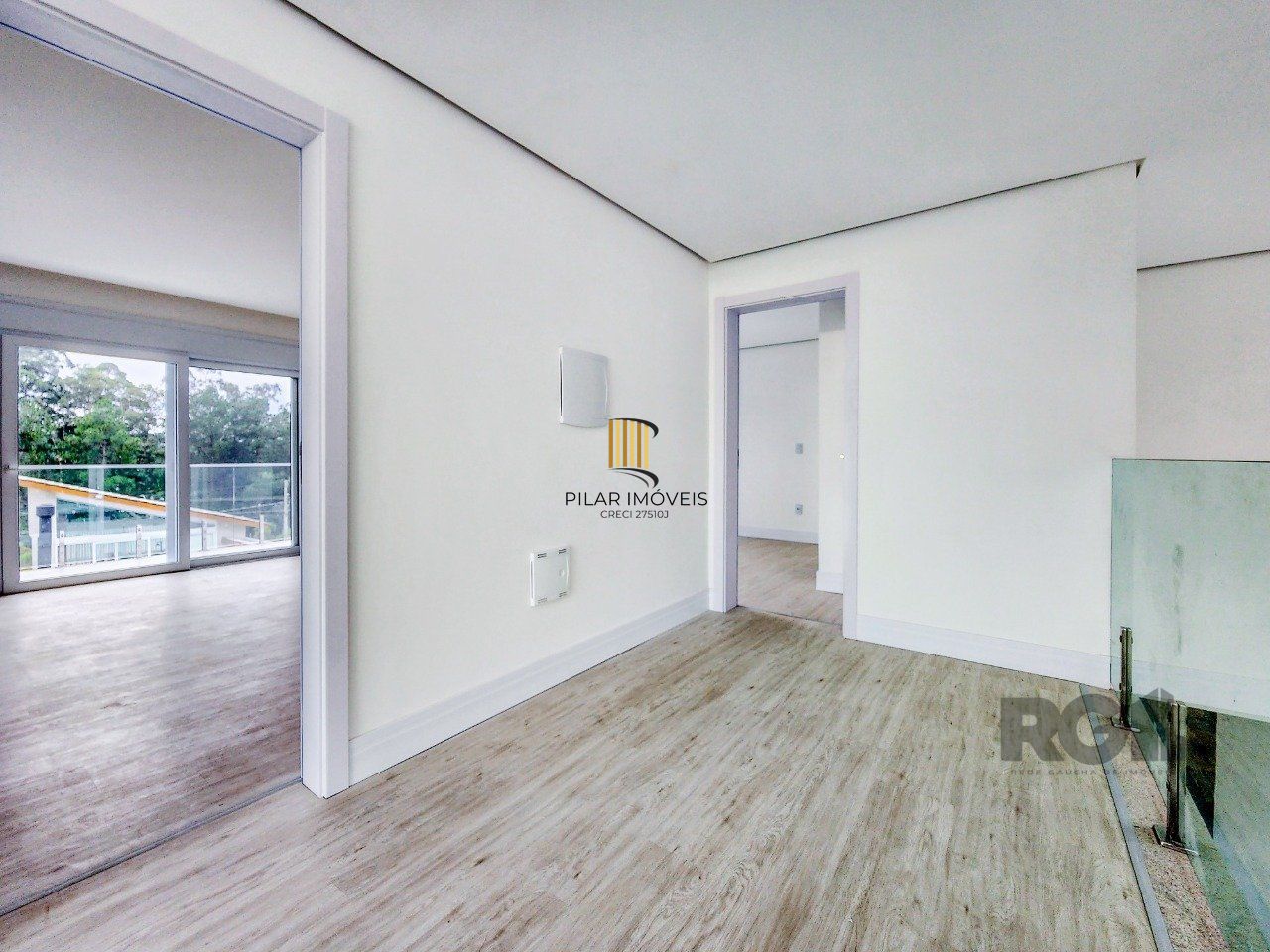 Casa Condominio para Venda - 292m², 4 dormitórios, sendo 4 suites, 2 vagas - Alphaville