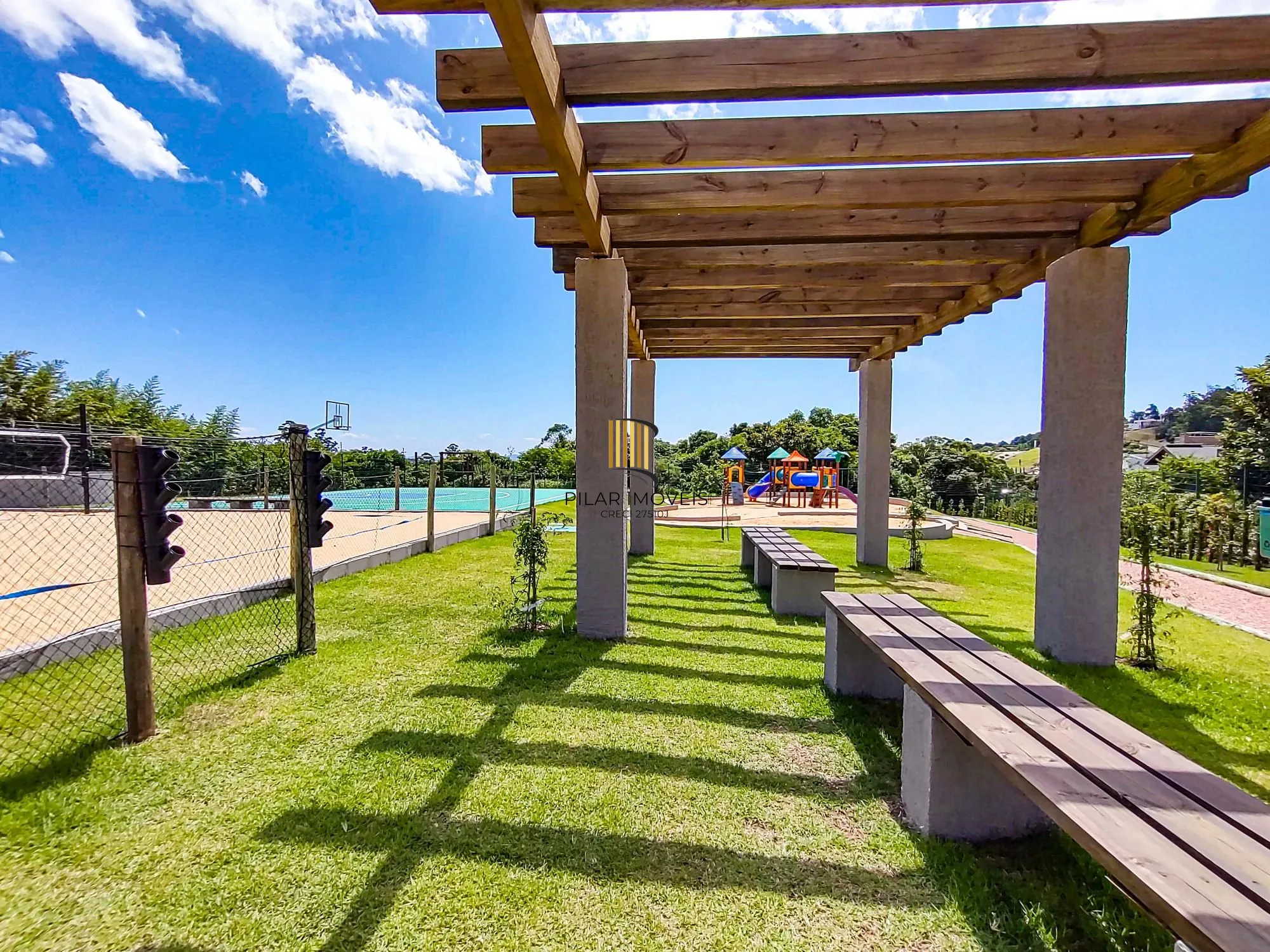 Lote com 484m² - Alphaville Porto Alegre