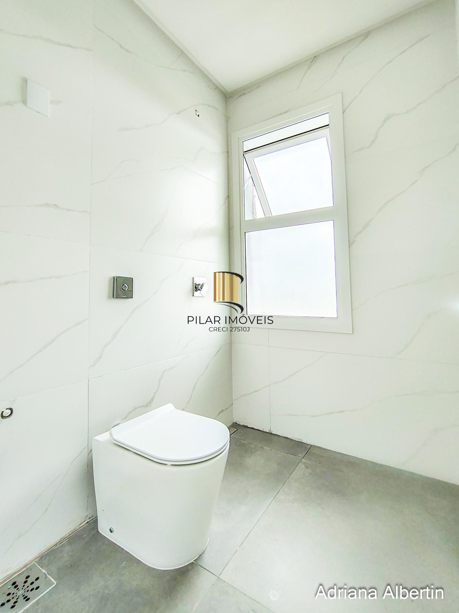 Casa Condominio 3 Dormitório(s) Bairro Alphaville