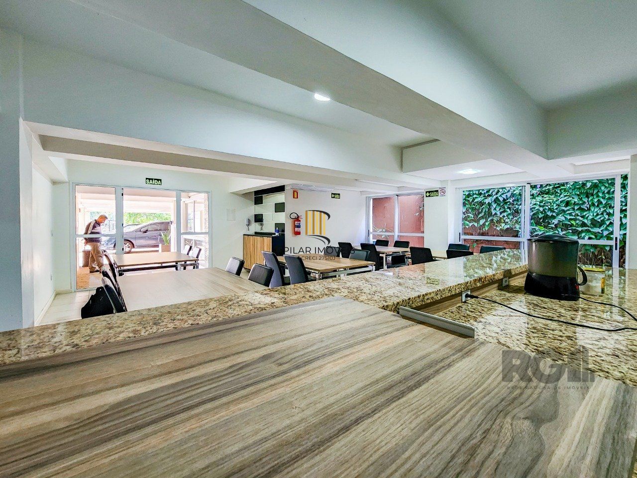 Ótimo apartamento com 2 dorm, 1 suite