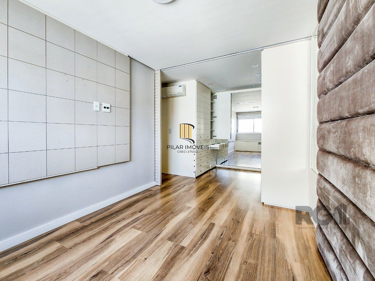Ótimo apartamento com 2 dorm, 1 suite
