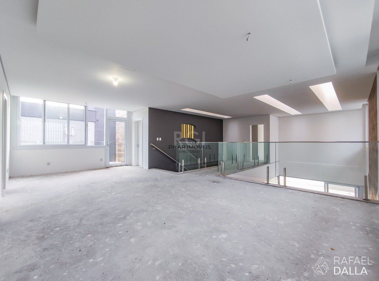 Casa Condominio para Venda - 440m², 4 dormitórios, sendo 4 suites, 4 vagas - Alphaville