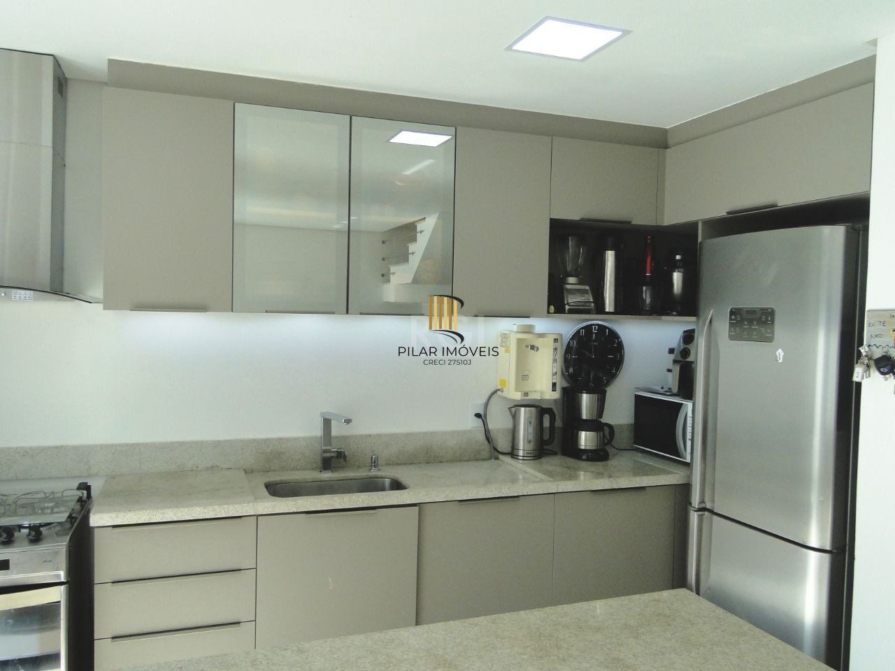 Casa Condominio para Venda - 211m², 3 dormitórios, sendo 3 suites, 4 vagas - Jardim Isabel