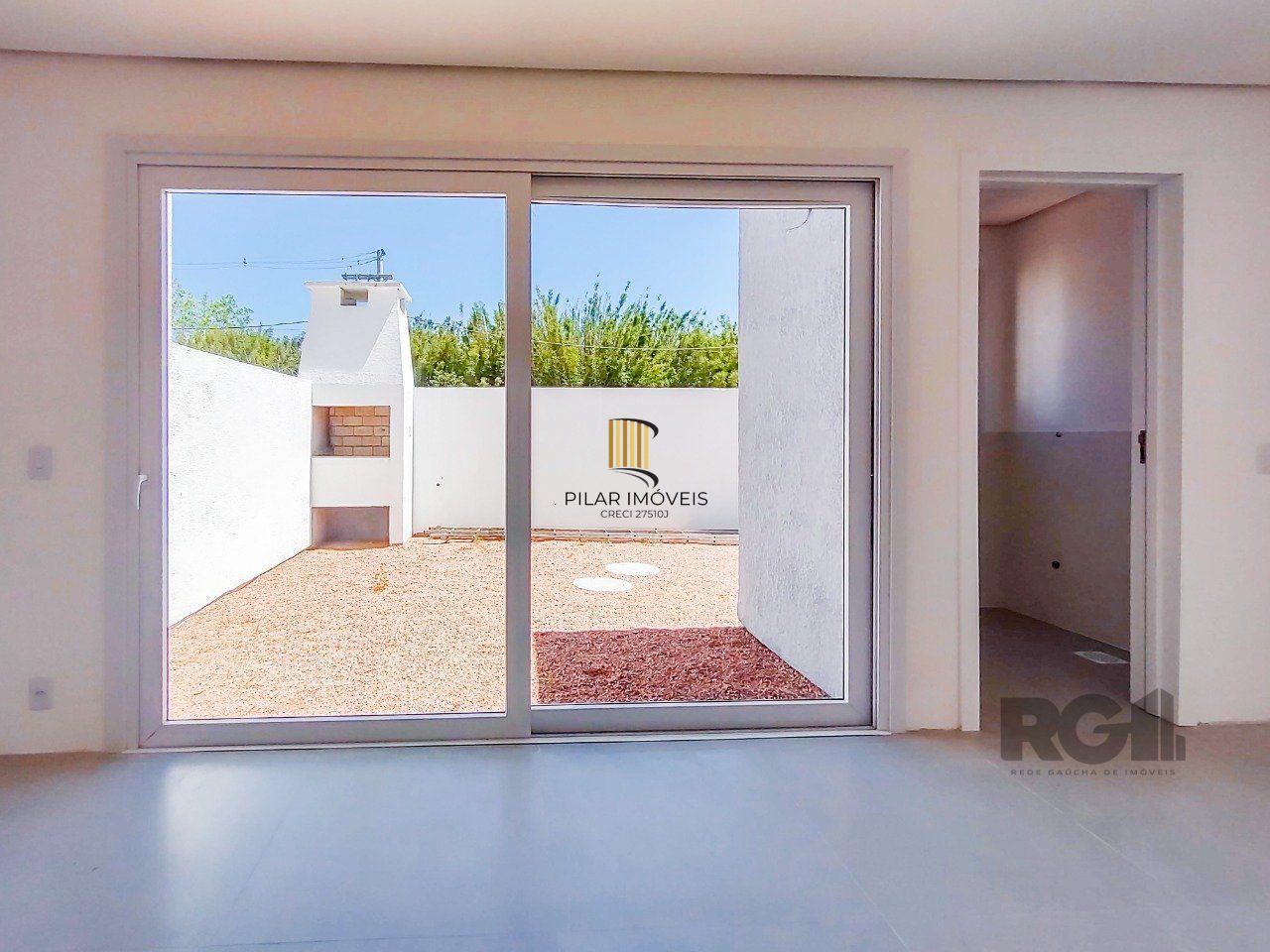 Casa Condominio 3 Dormitório(s) Bairro Campo Novo