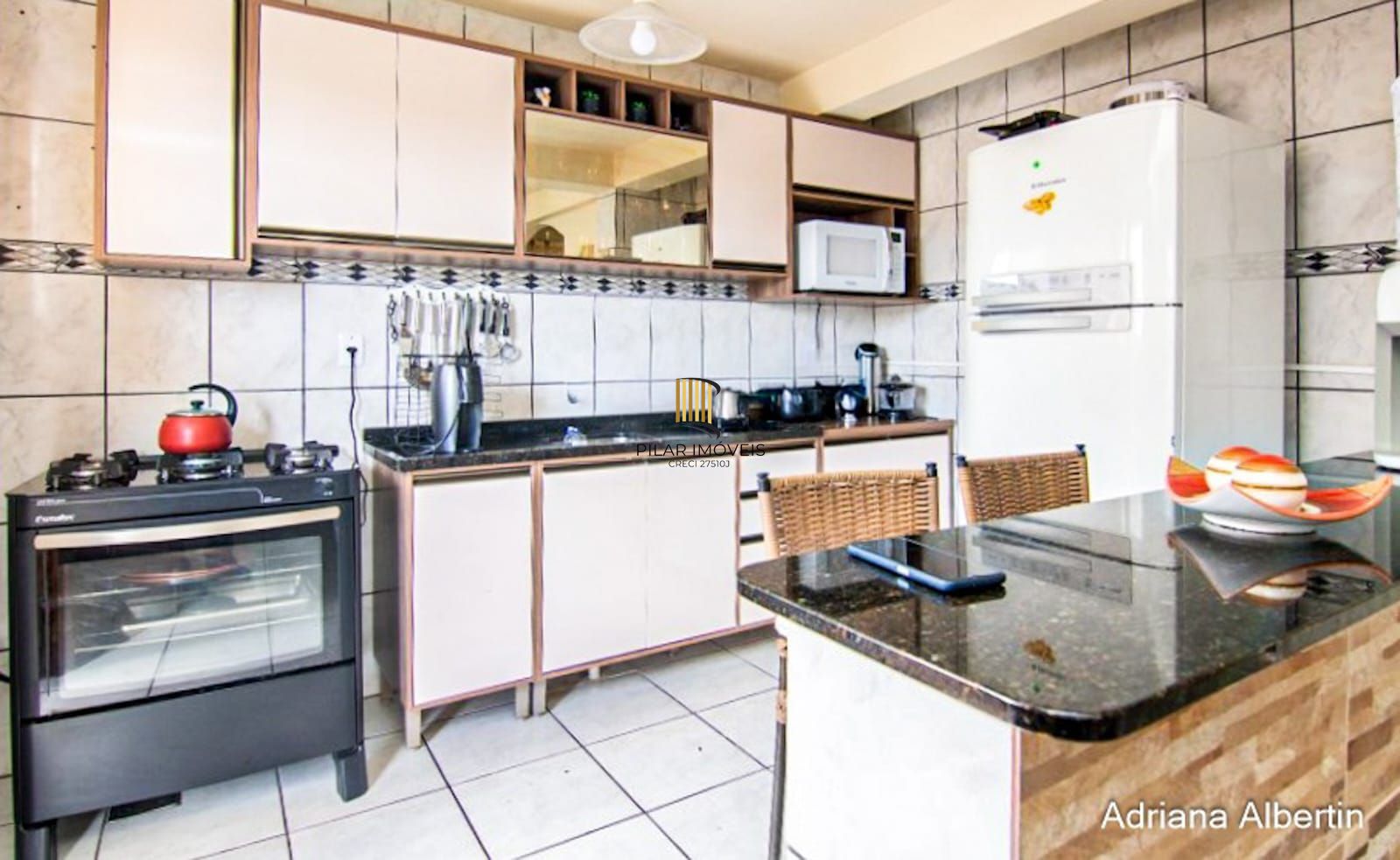 **Maravilhosa Casa Residencial no Partenon, Porto Alegre, Rio Grande do Sul!**