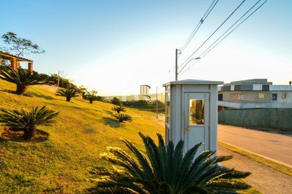 Terreno no bairro Alphaville