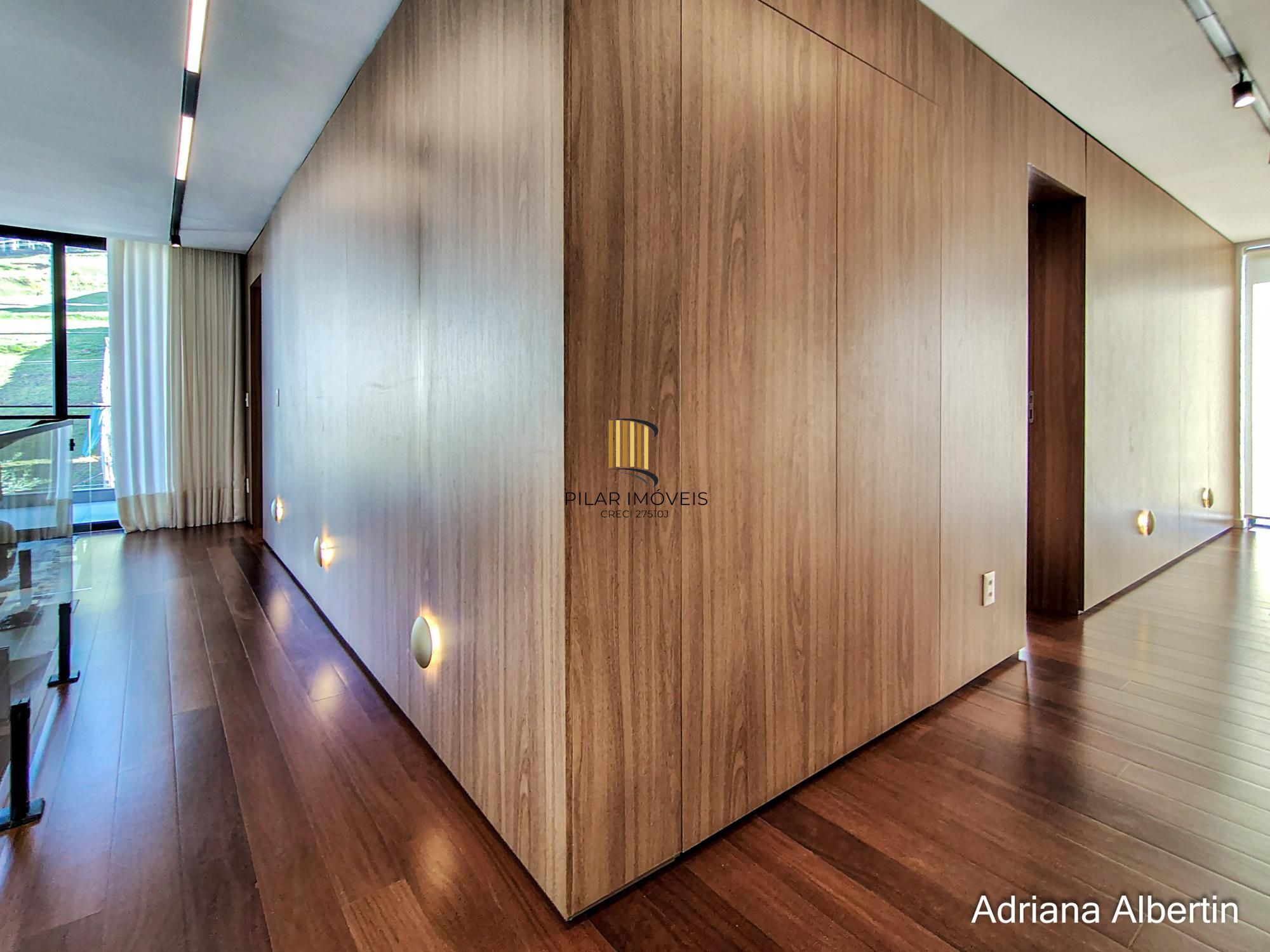 Casa com 4 suítes e escritório - Alphaville Porto Alegre