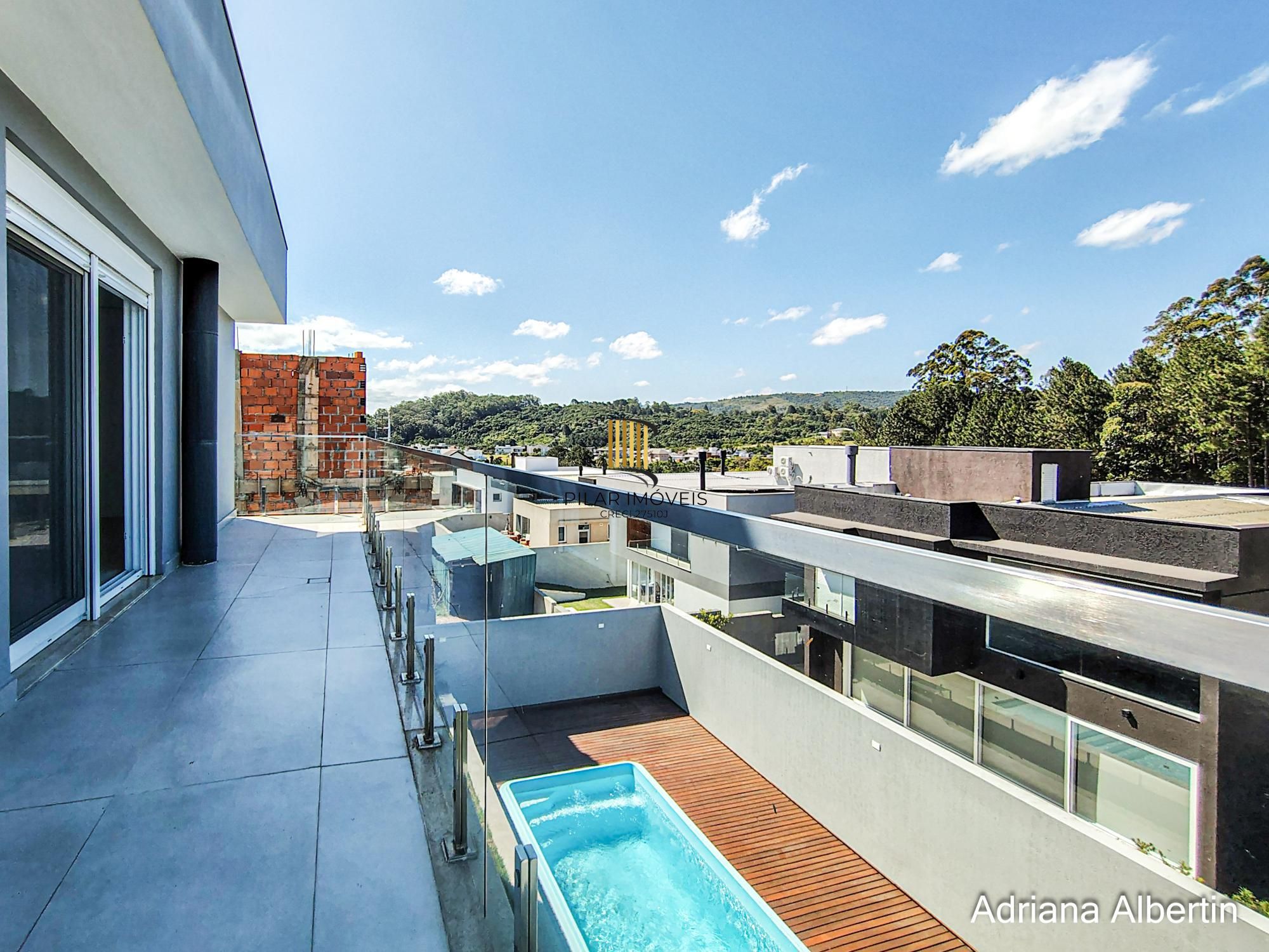 Casa Condominio para Venda - 292m², 4 dormitórios, sendo 4 suites, 2 vagas - Alphaville