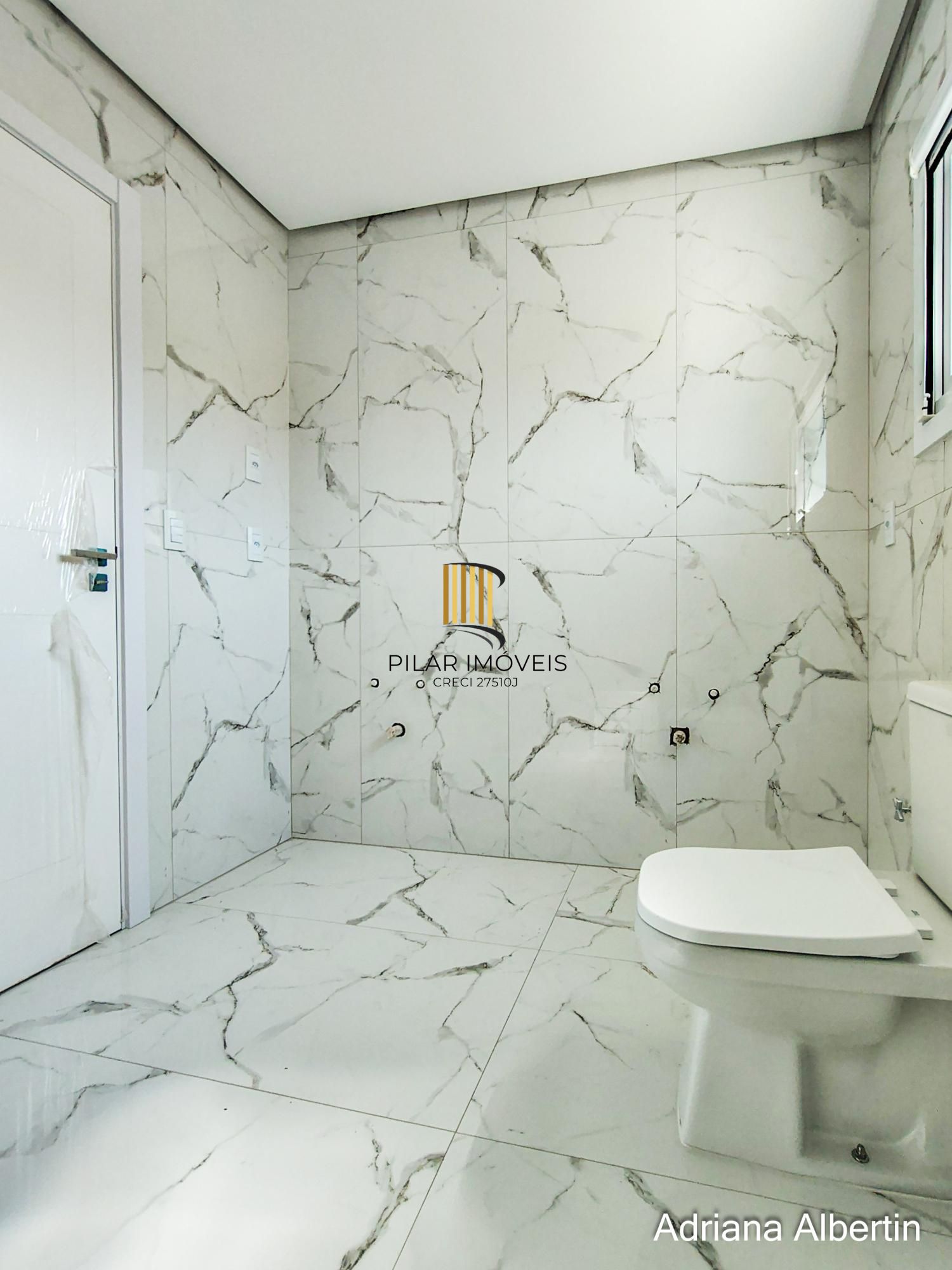 Casa Condominio para Venda - 292m², 4 dormitórios, sendo 4 suites, 2 vagas - Alphaville