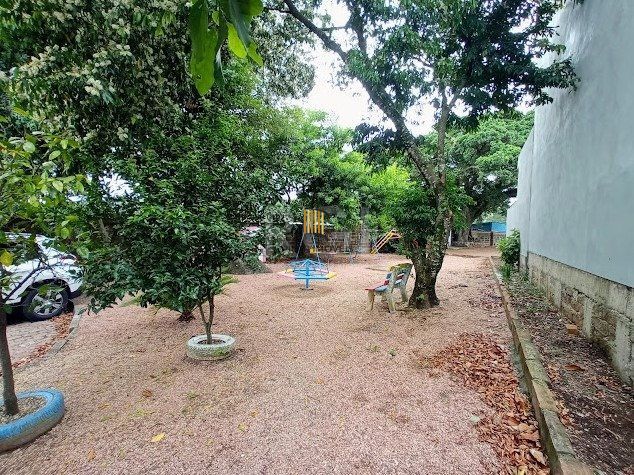 Casa de Condomínio 4 dormitórios no bairro Belém Velho