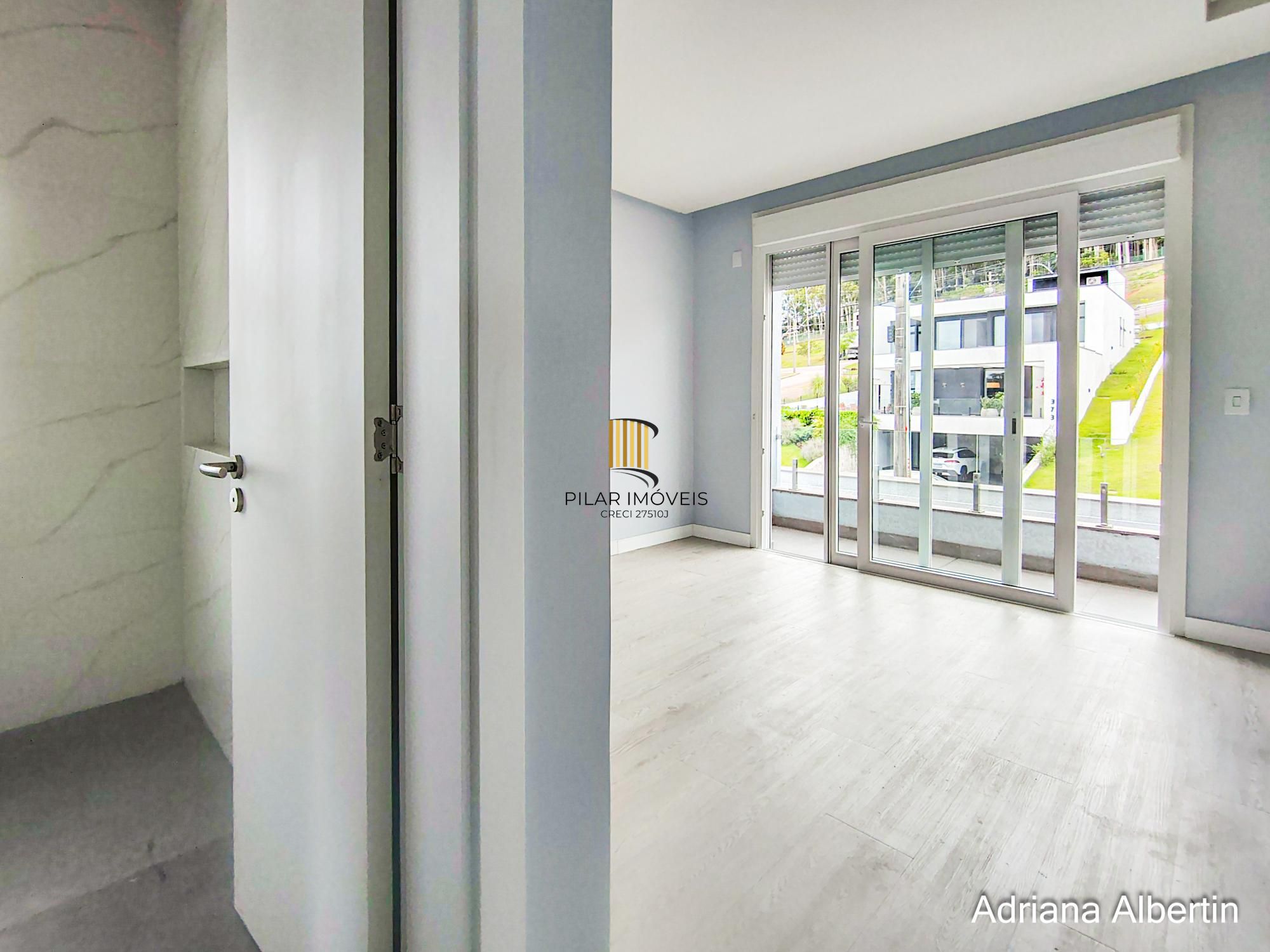 Casa Condominio 3 Dormitório(s) Bairro Alphaville