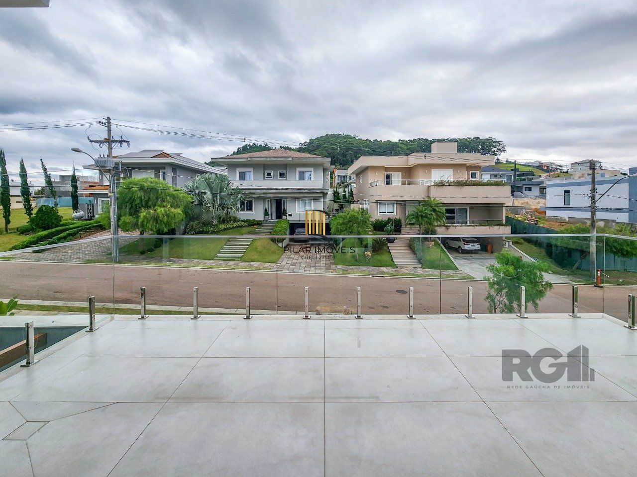 Casa Condominio para Venda - 292m², 4 dormitórios, sendo 4 suites, 2 vagas - Alphaville