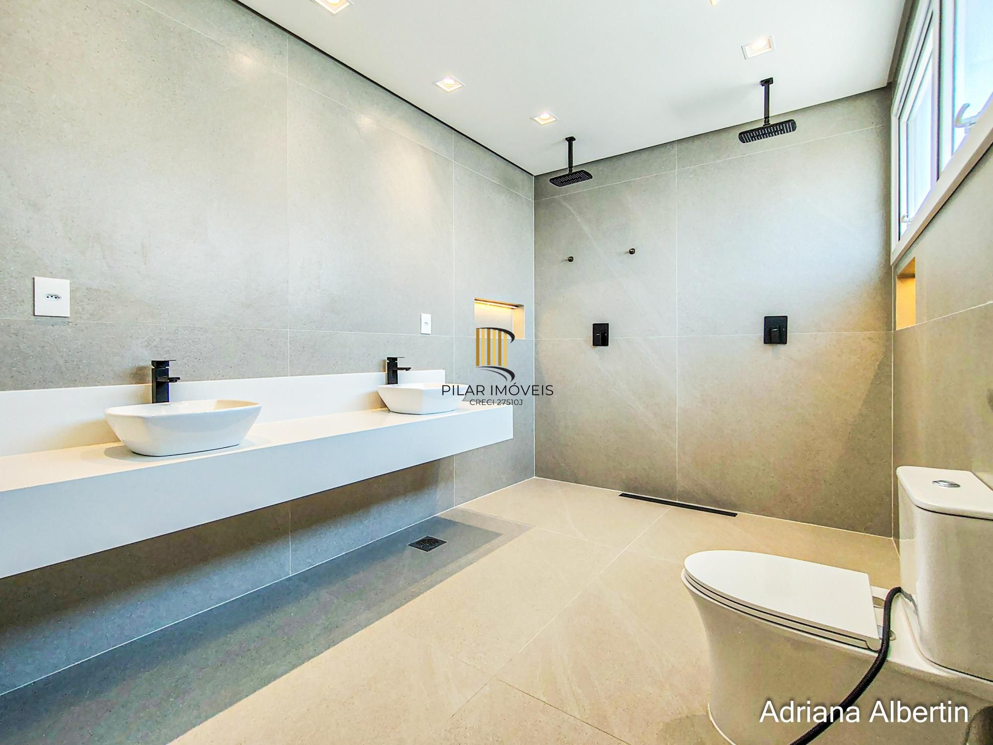 Residência em condomínio fechado