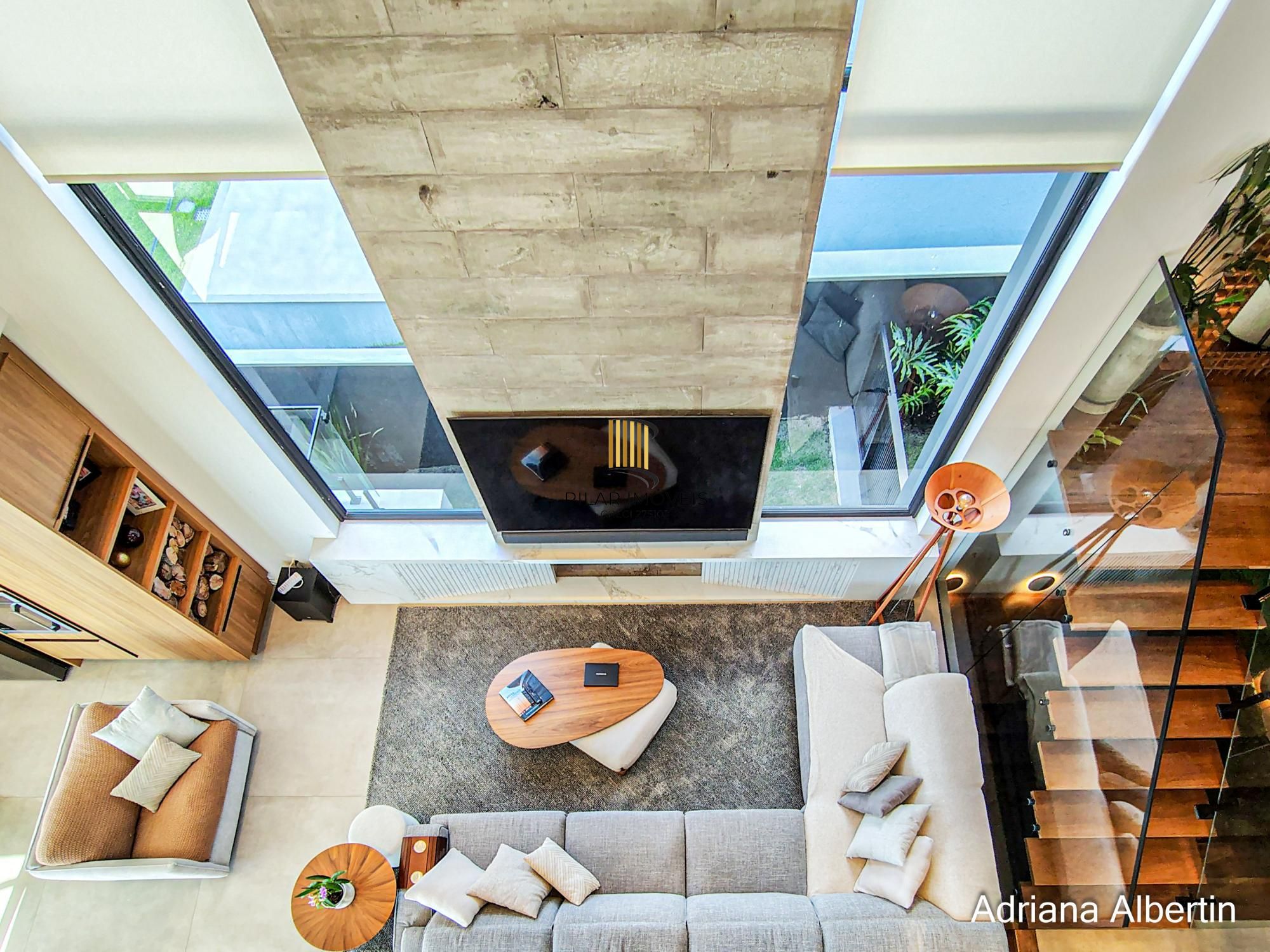 Casa com 4 suítes e escritório - Alphaville Porto Alegre