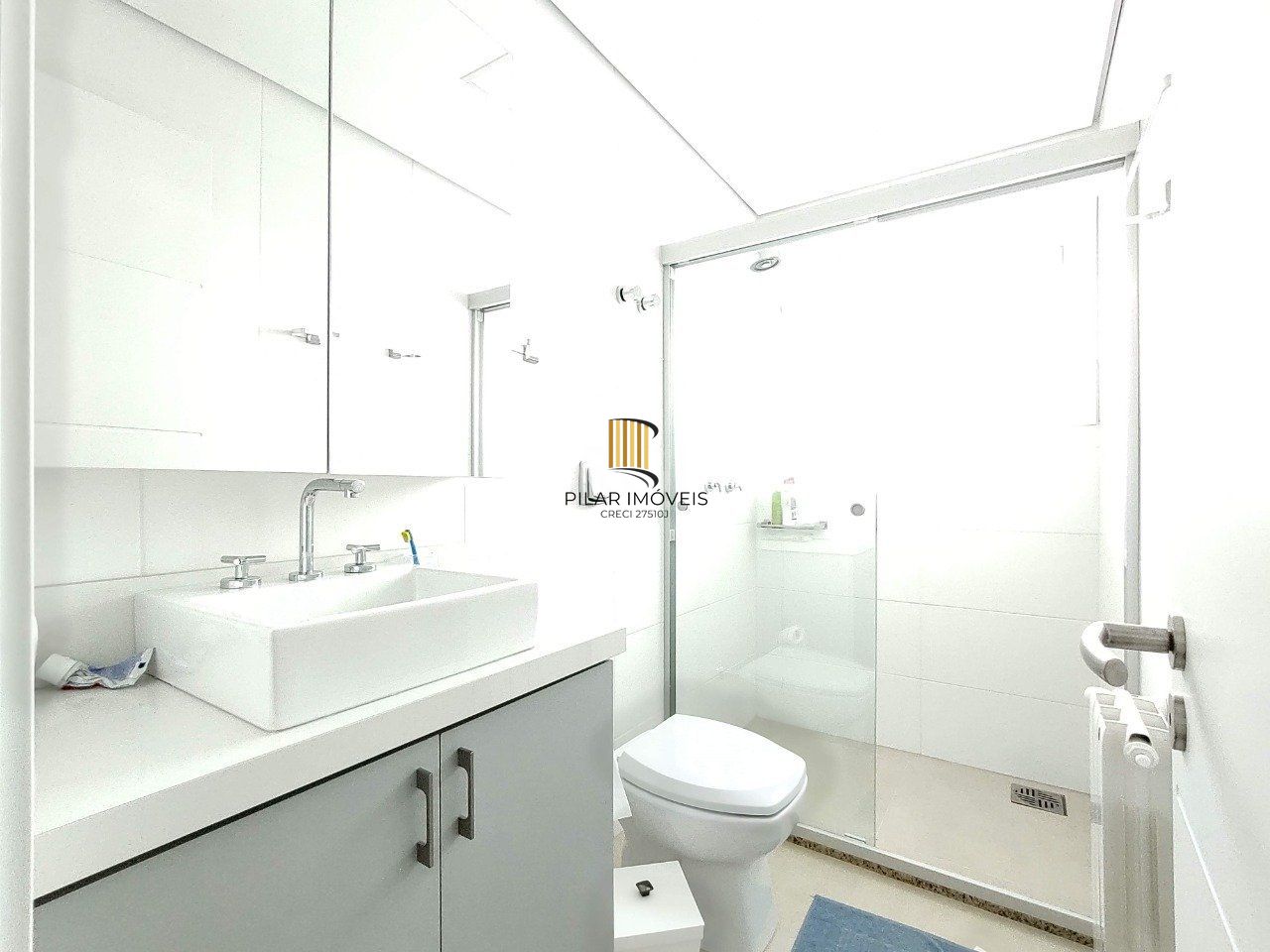 Casa de Condomínio 3 dormitórios no bairro Alphaville