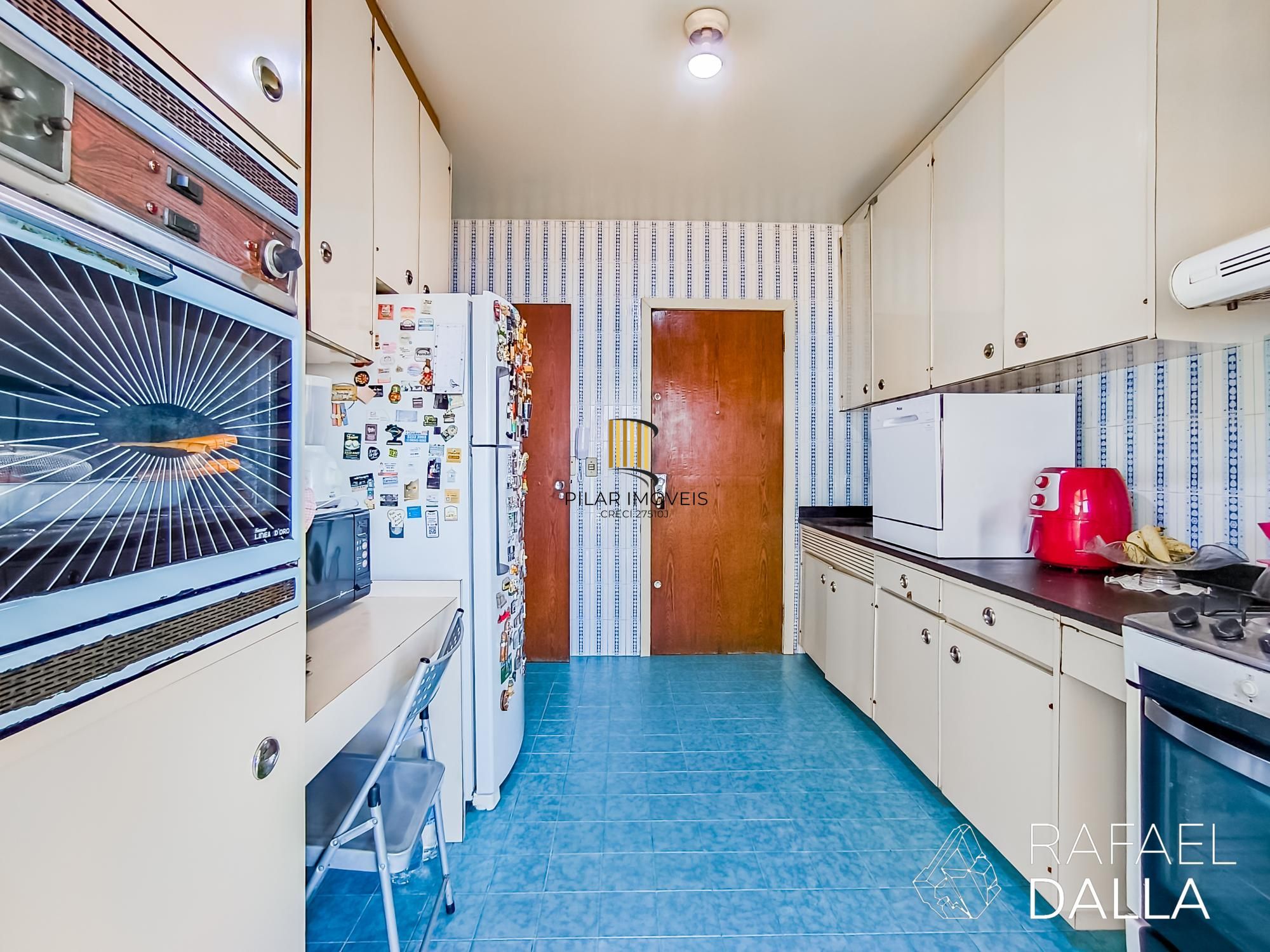Apartamento de 3 dormitórios com suíte, vaga e portaria 24h na Protásio Alves