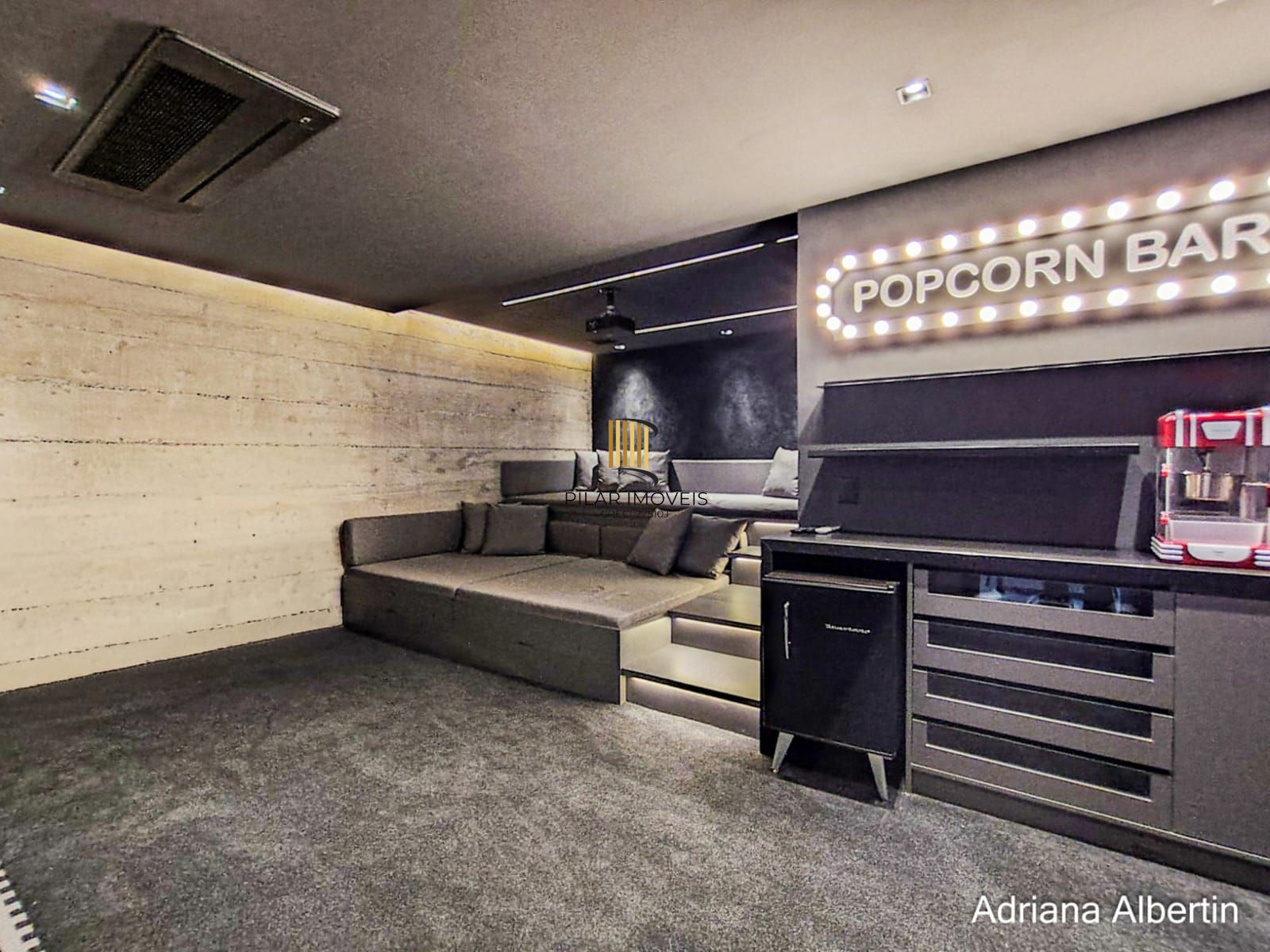 Casa com 4 suítes e escritório - Alphaville Porto Alegre