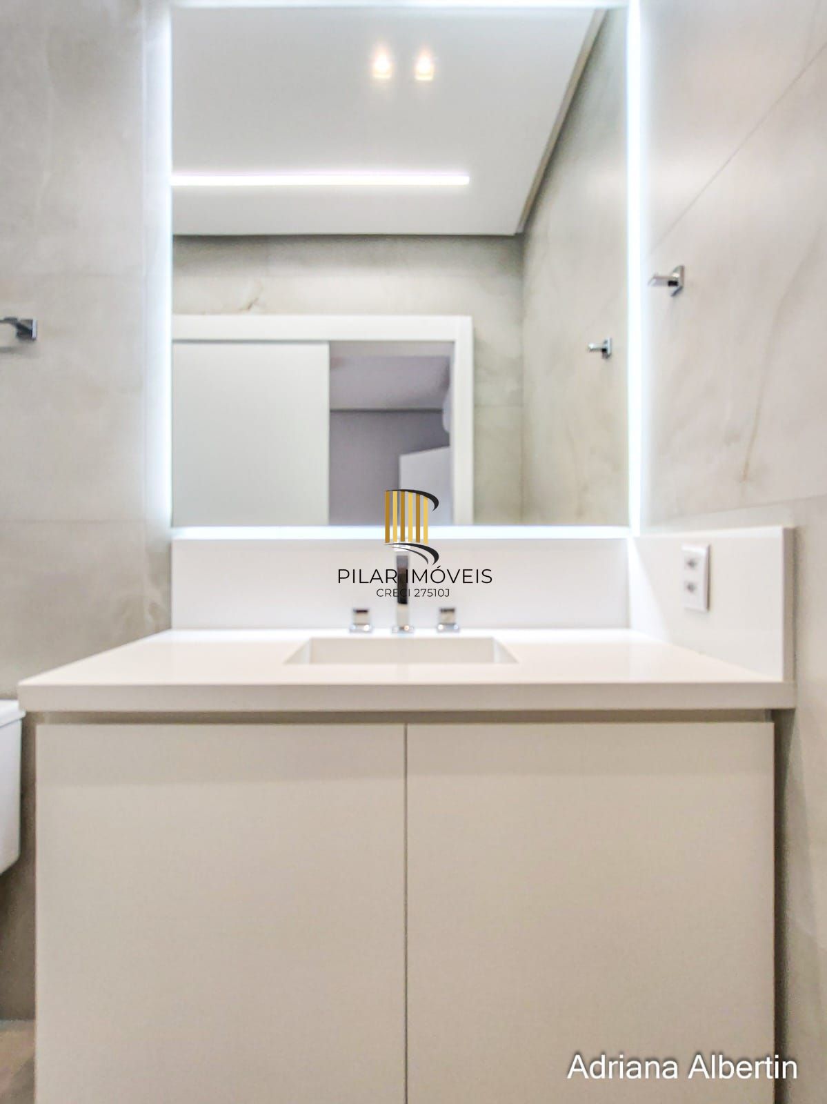 Casa 4 suites AlpahaVille PoA