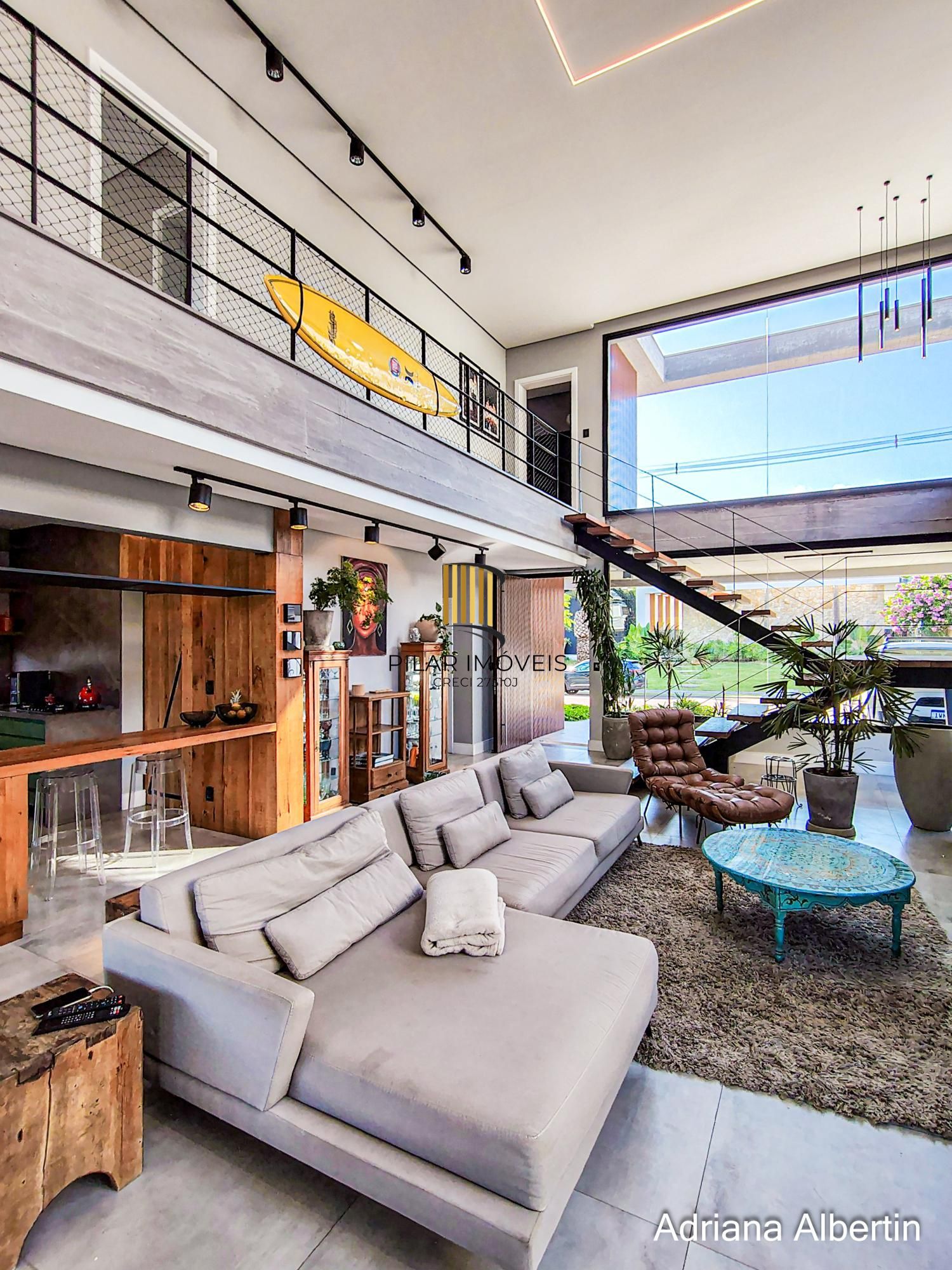 Casa em condomínio na Estrada das Três Meninas com 3 suítes