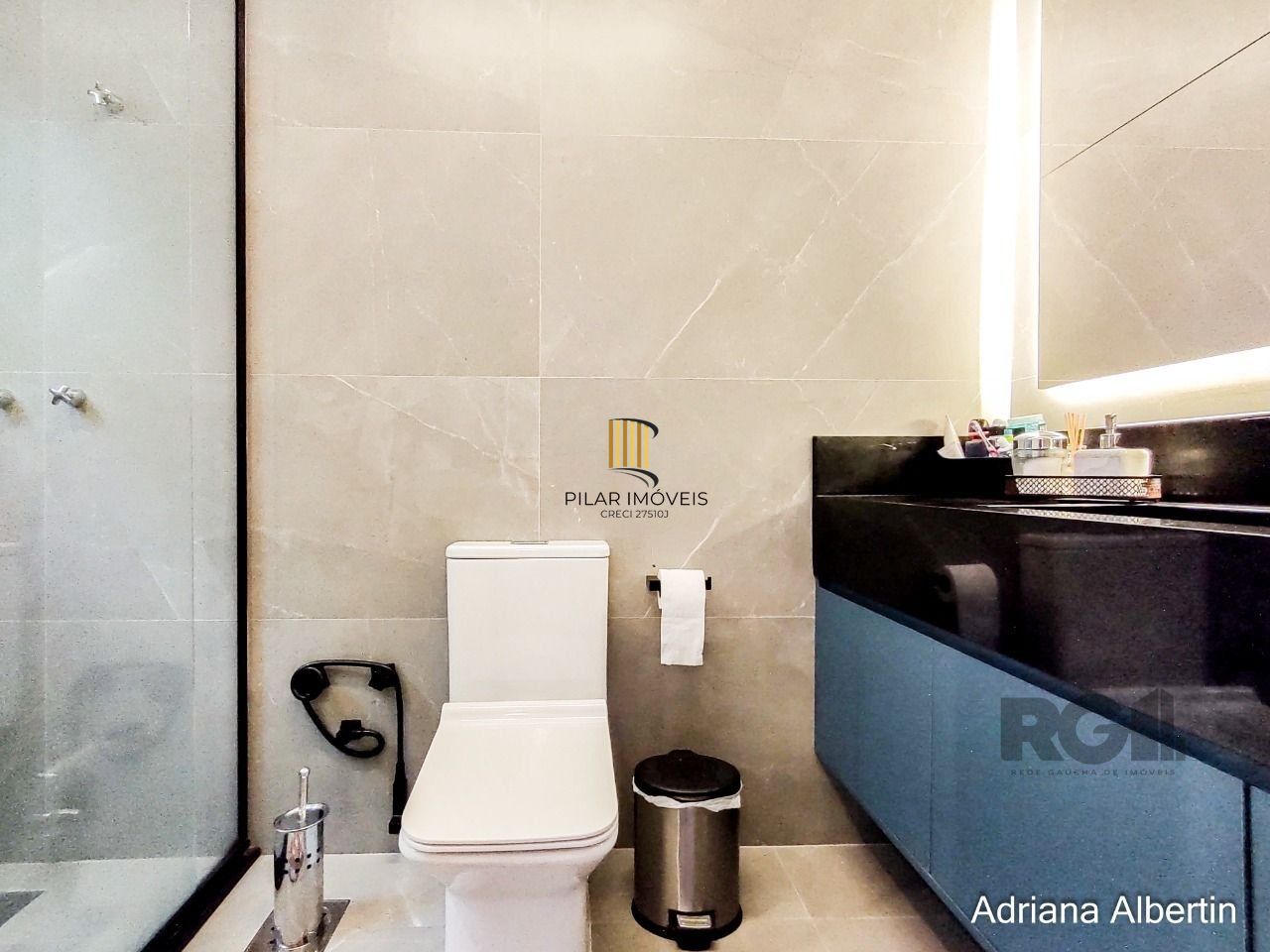 Casa Condominio para Venda - 287.21m², 3 dormitórios, sendo 3 suites, 2 vagas - Alphaville
