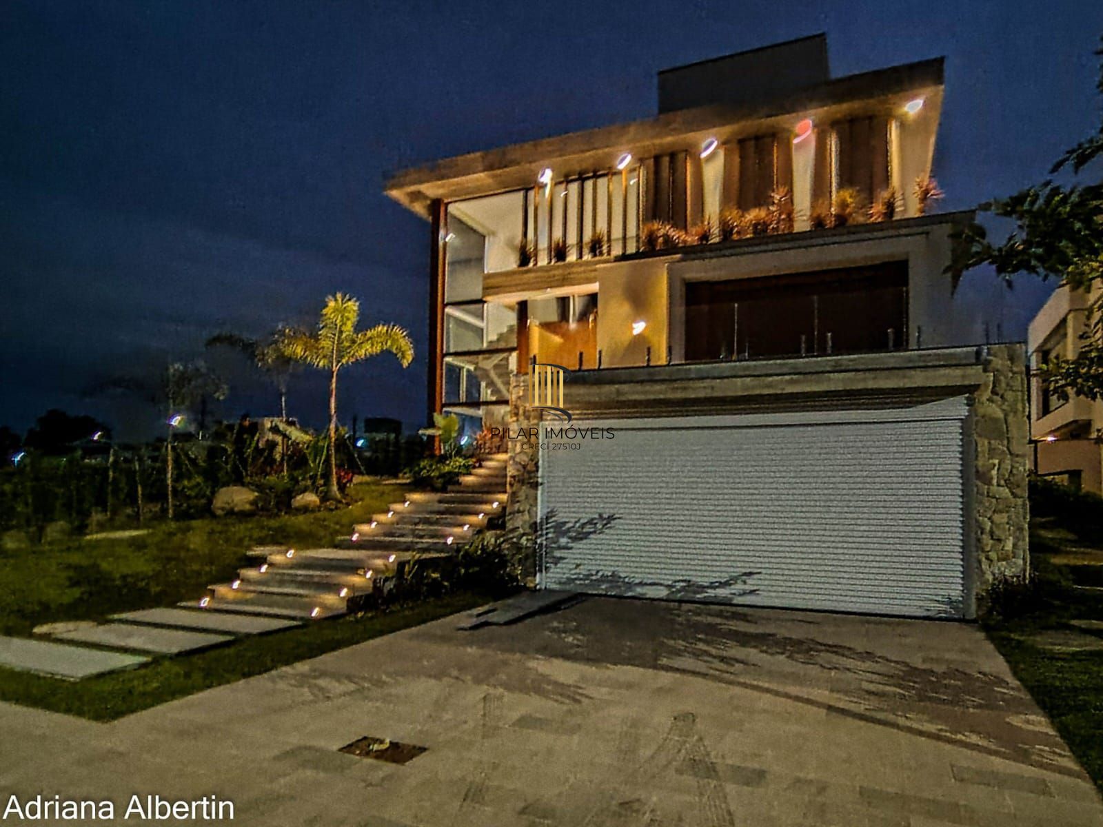 Casa com 400m² - 3 suites - Alphaville Porto Alegre