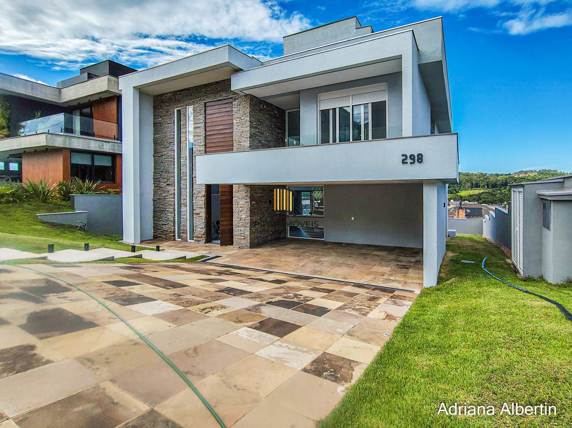 Casa Condominio 3 Dormitório(s) Bairro Alphaville