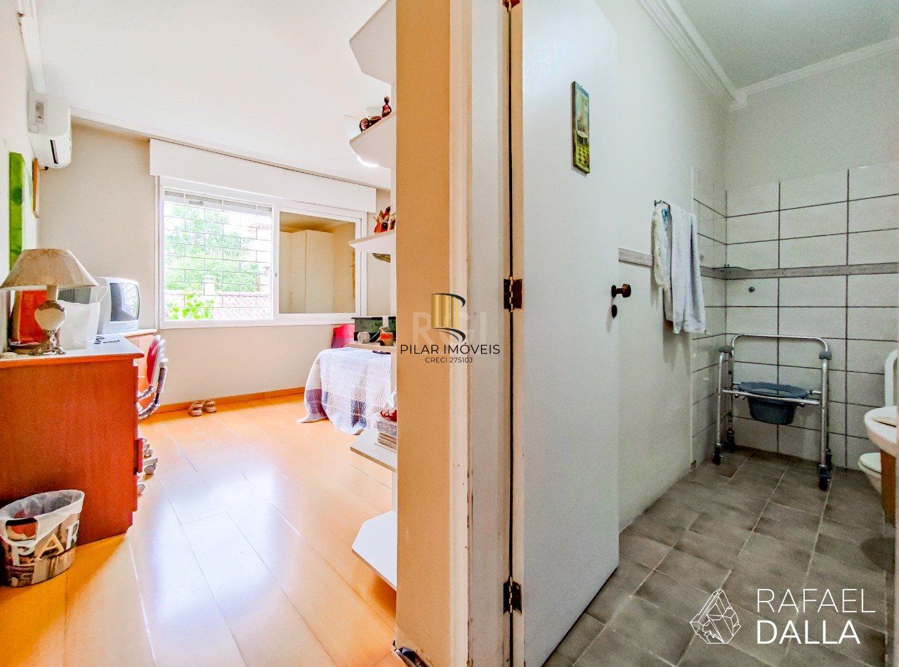Casa 3 dormitórios no bairro Santana