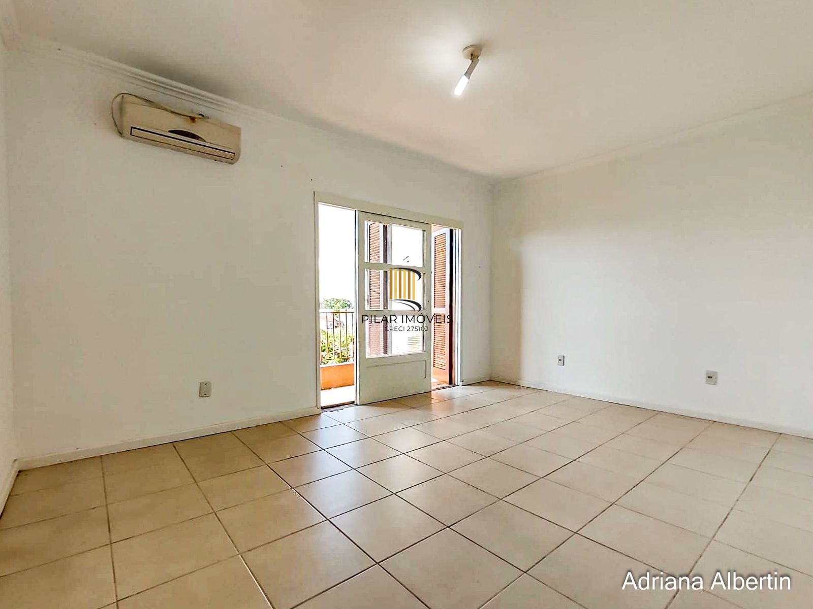 Apartamento 2 dormitórios no bairro Jardim Floresta