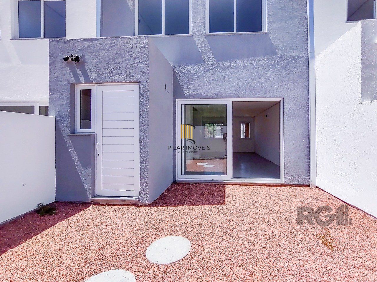 Casa Condominio 3 Dormitório(s) Bairro Campo Novo