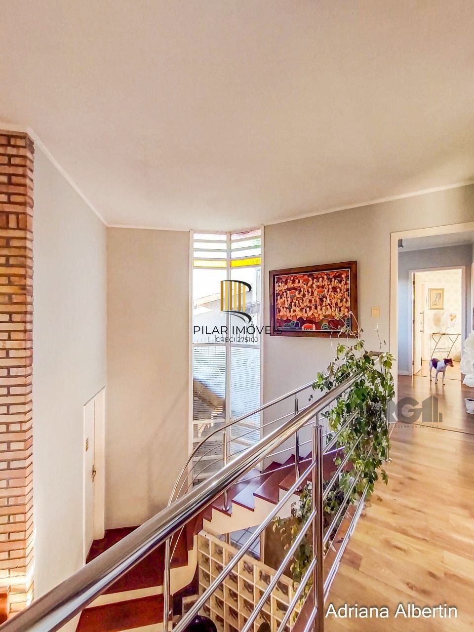 Casa 5 dormitórios no bairro Ipanema